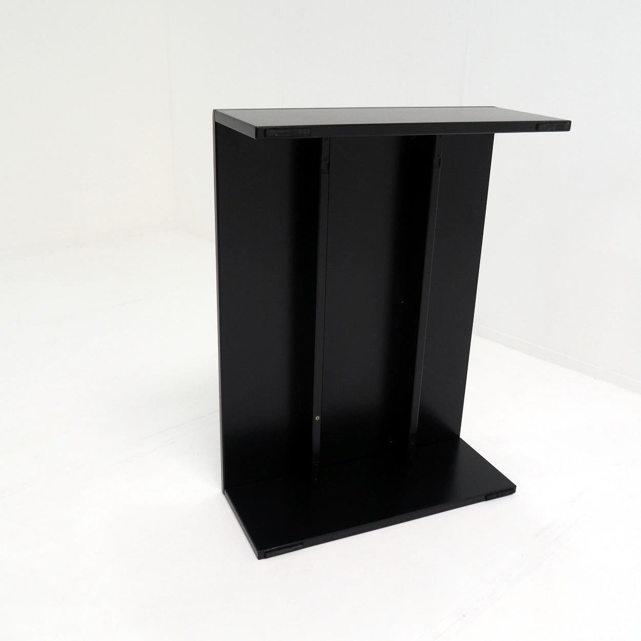 Rare Original Gerrit Rietveld “tz77” Coffee Table for ‘t Spectrum, 1968. Signed! For Sale 5