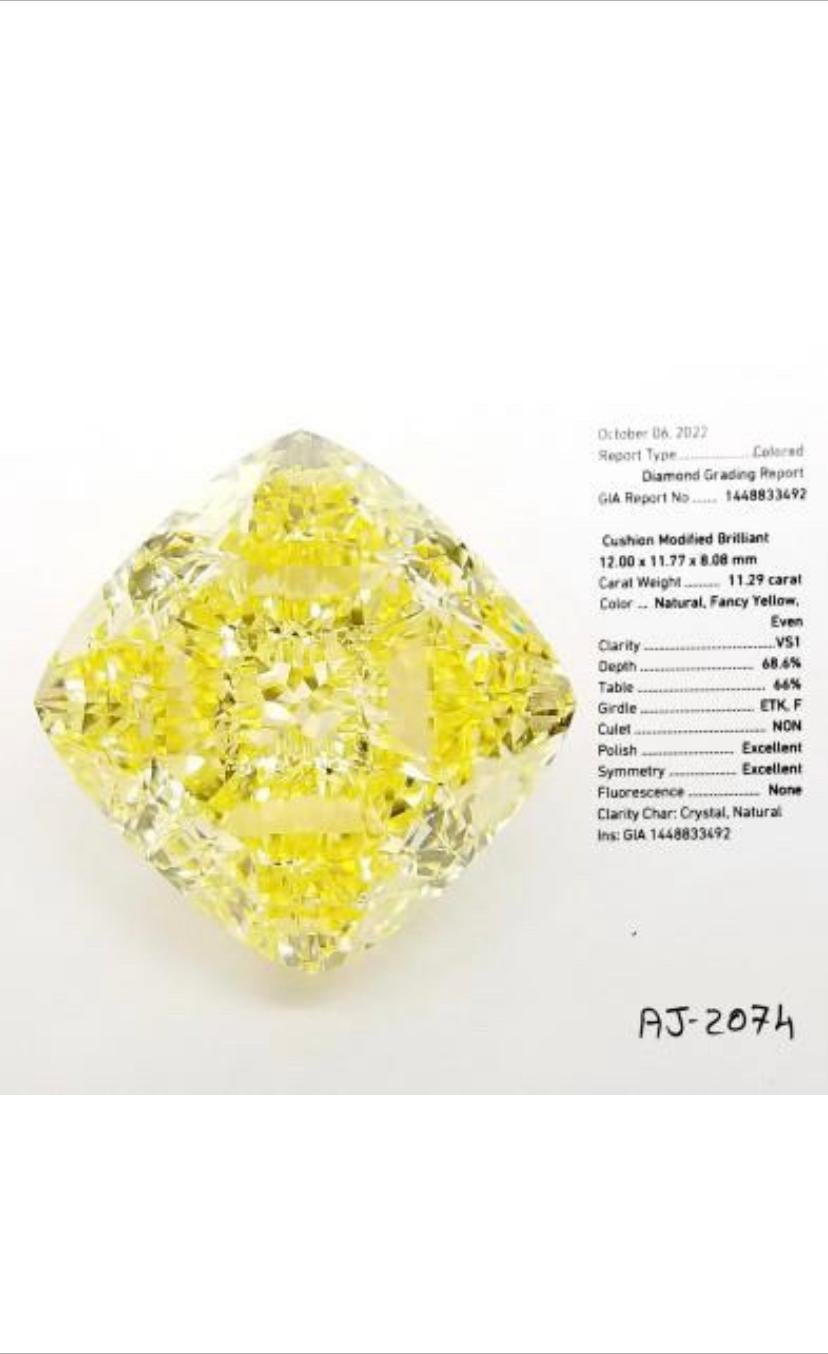 So beautiful piece of GIA certified 11,29 ct of natural fancy yellow diamond , VS1 clarity.
Stunning diamond. 
Investment stone.
Complete with GIA report.