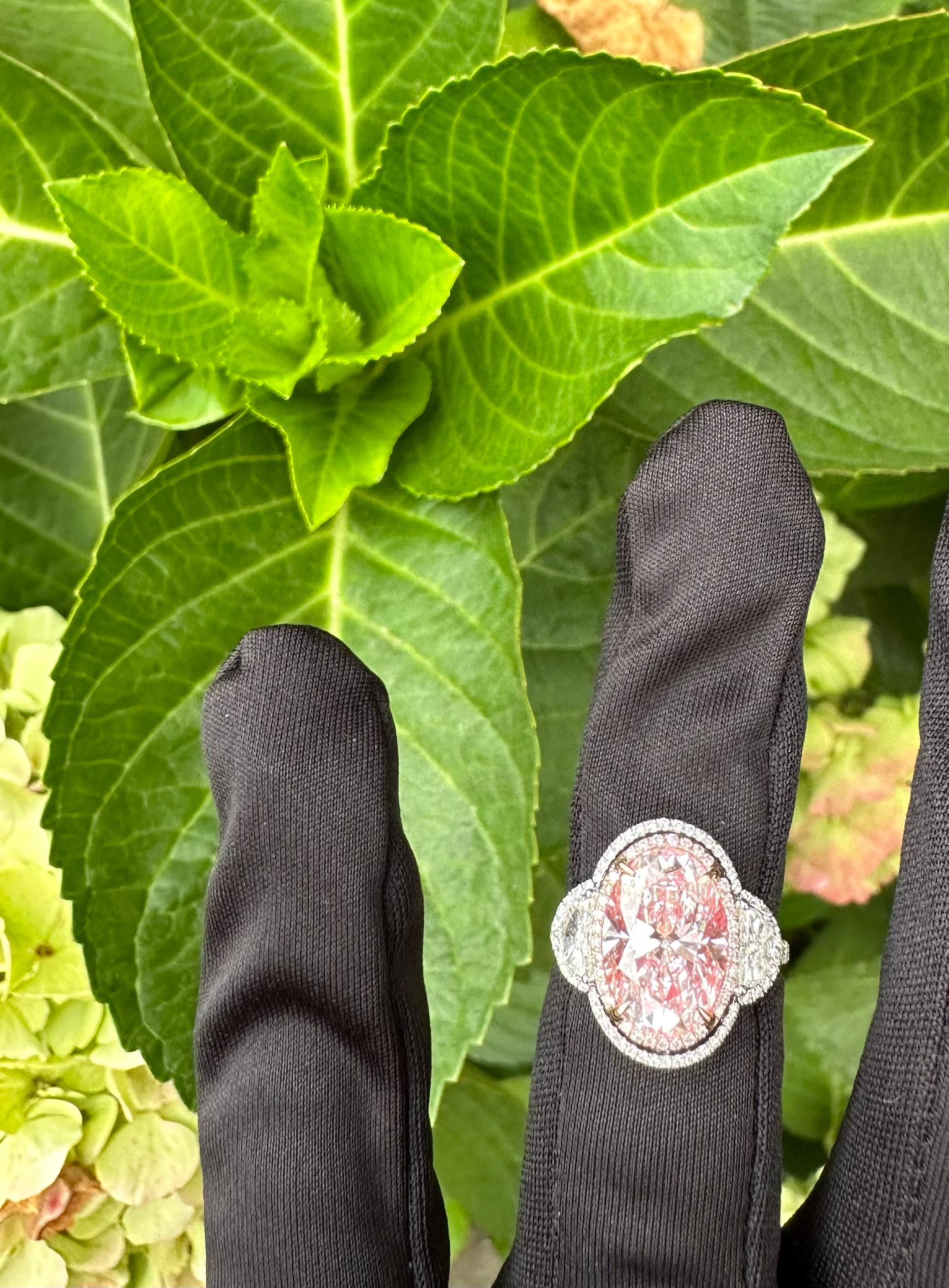 Artisan  Rare bague avec diamant ovale rose naturel de 6,00 carats, certifié GIA Type 2A I sans défaut en vente