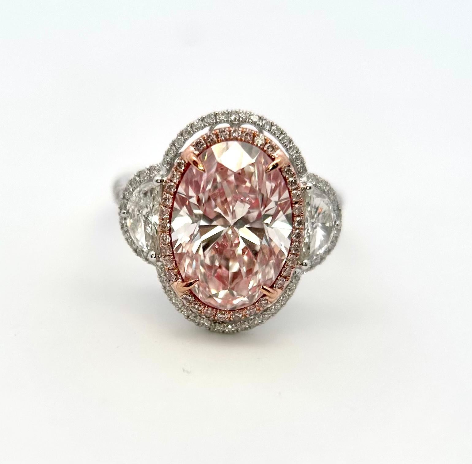  Rare bague avec diamant ovale rose naturel de 6,00 carats, certifié GIA Type 2A I sans défaut Excellent état - En vente à Tustin, CA