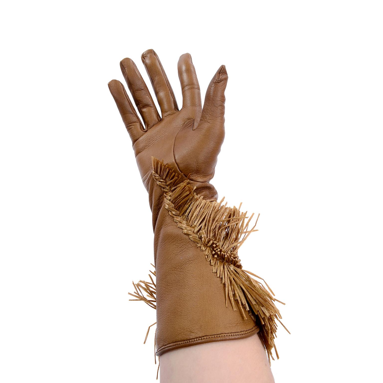 straw gloves
