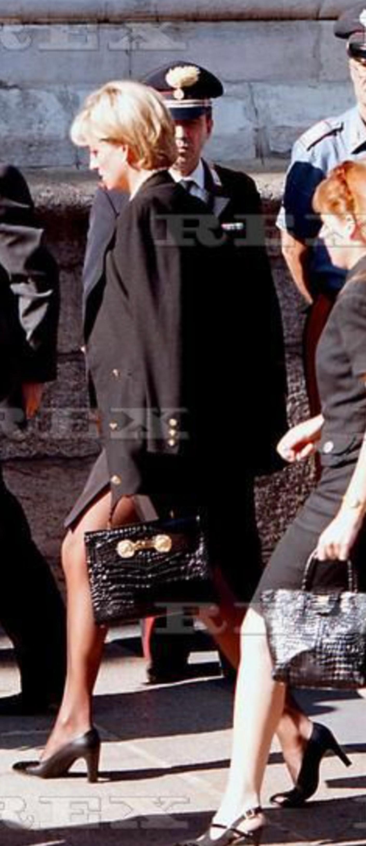 Rare Gianni Versace Couture 1990s Princess Diana Bag For Sale 8