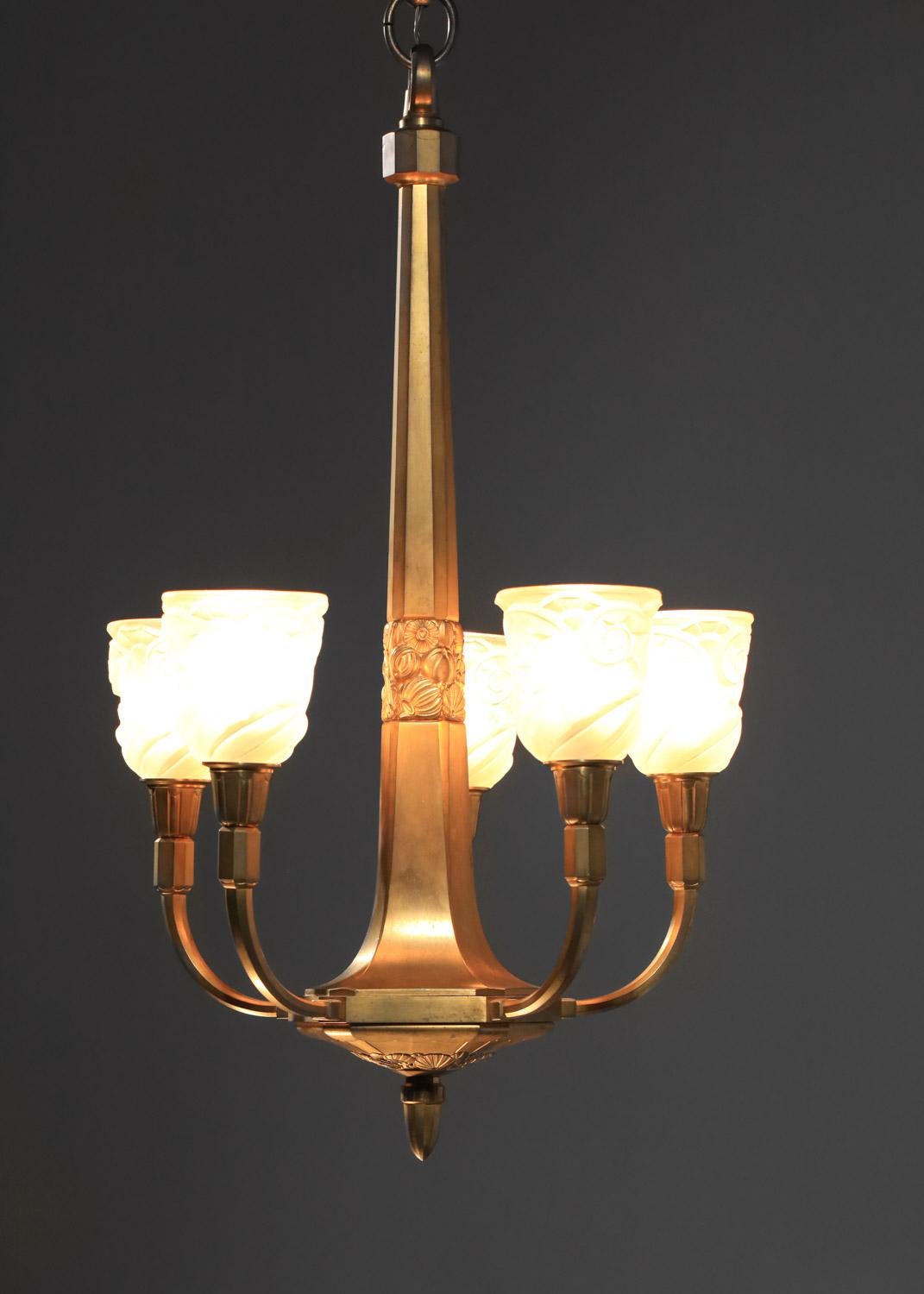 rare gilded bronze art deco chandelier signed J.Coduré Lyon 1930s art nouveau  For Sale 13