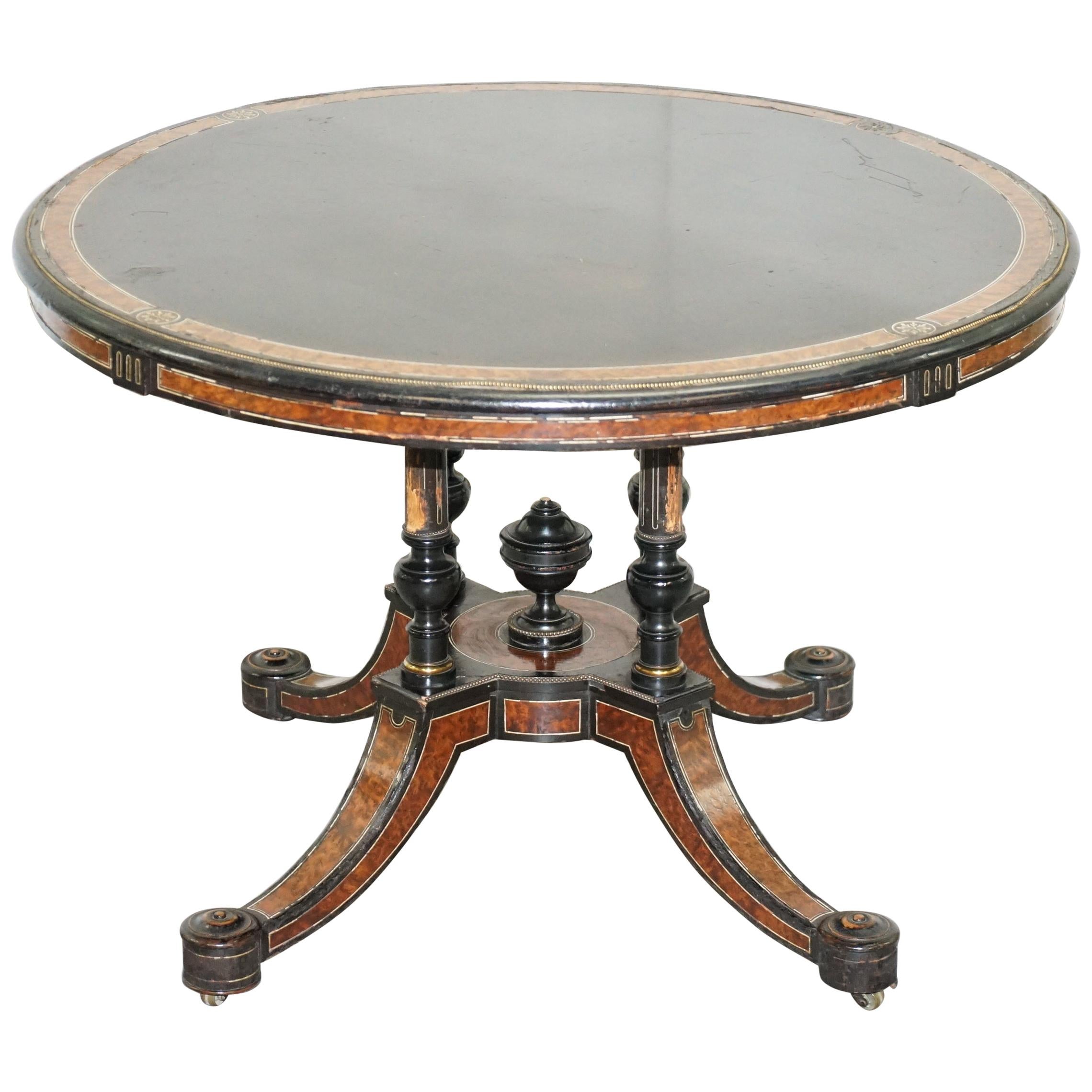Rare Gillow & Co 1852-1857 Aesthetic Movement Burr Walnut Ebonised Dining Table For Sale
