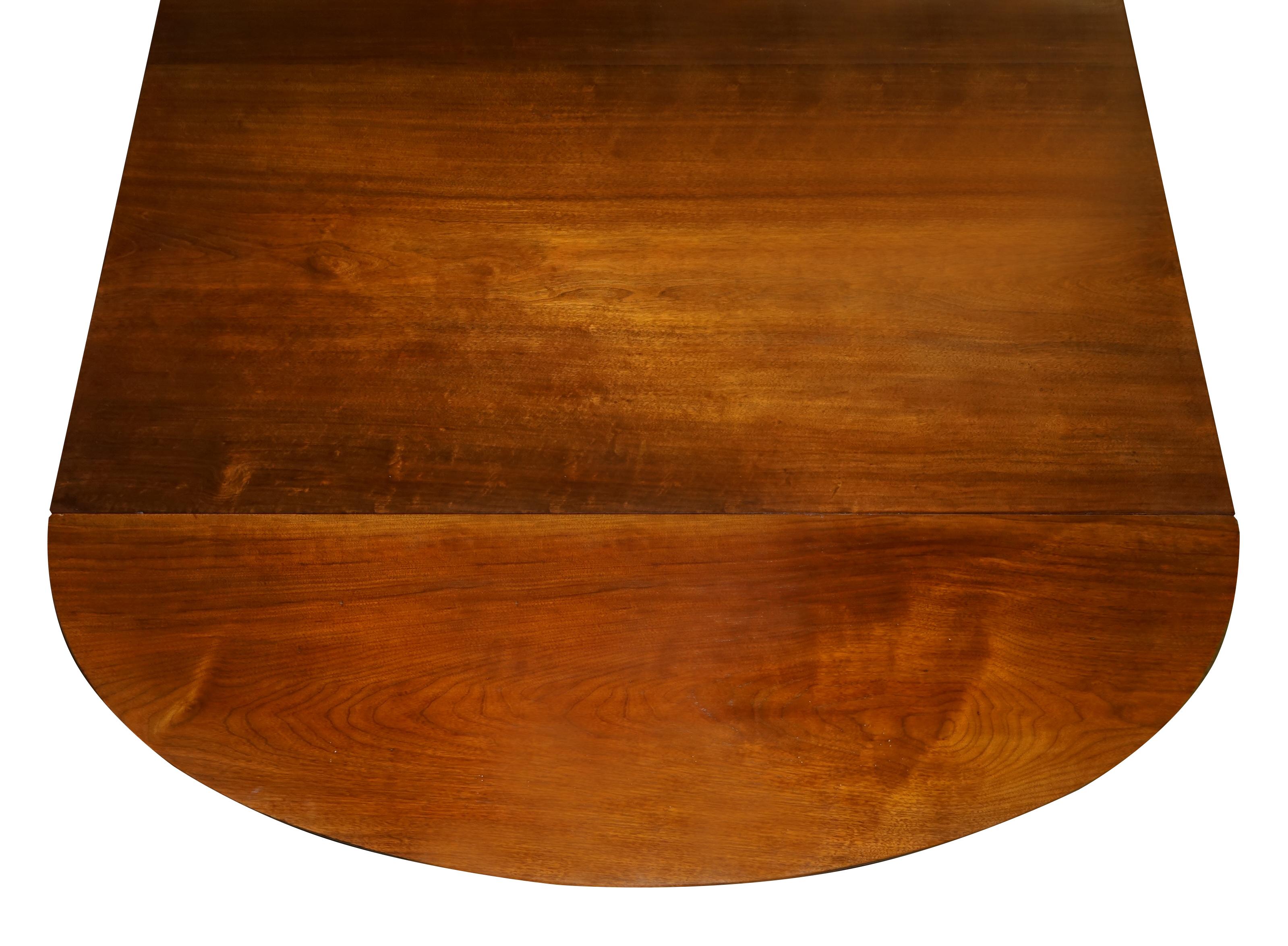 Fin du XVIIIe siècle Rare table de salle à manger américaine George III de Gillows Lancaster 1789-1795 en vente