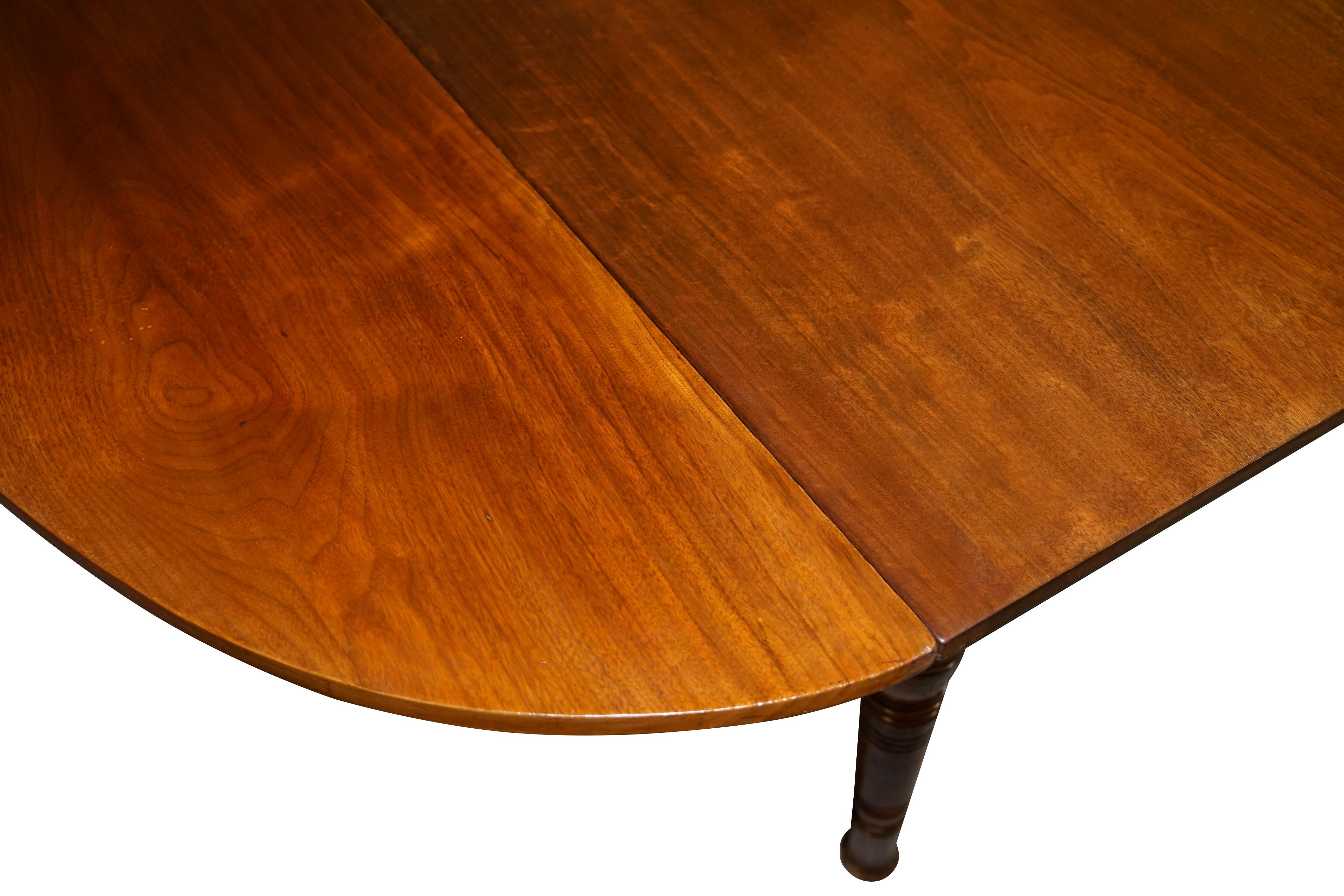 Rare Gillows Lancaster 1789-1795 George III American Walnut Dining Table For Sale 1