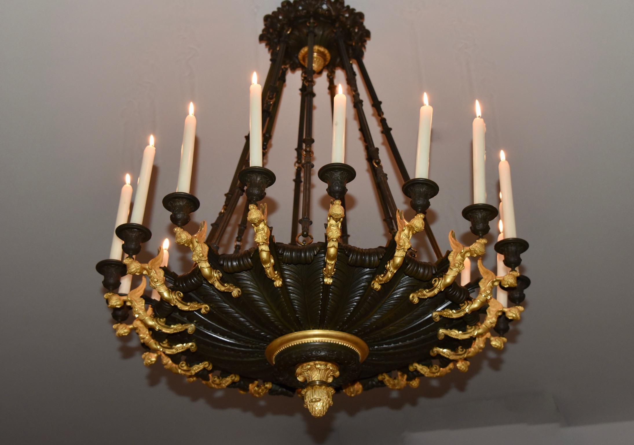 Rare Gilt Bronze Chandelier, Attributed to Galle, Charles X, 18-Light Arms, 1820 For Sale 2