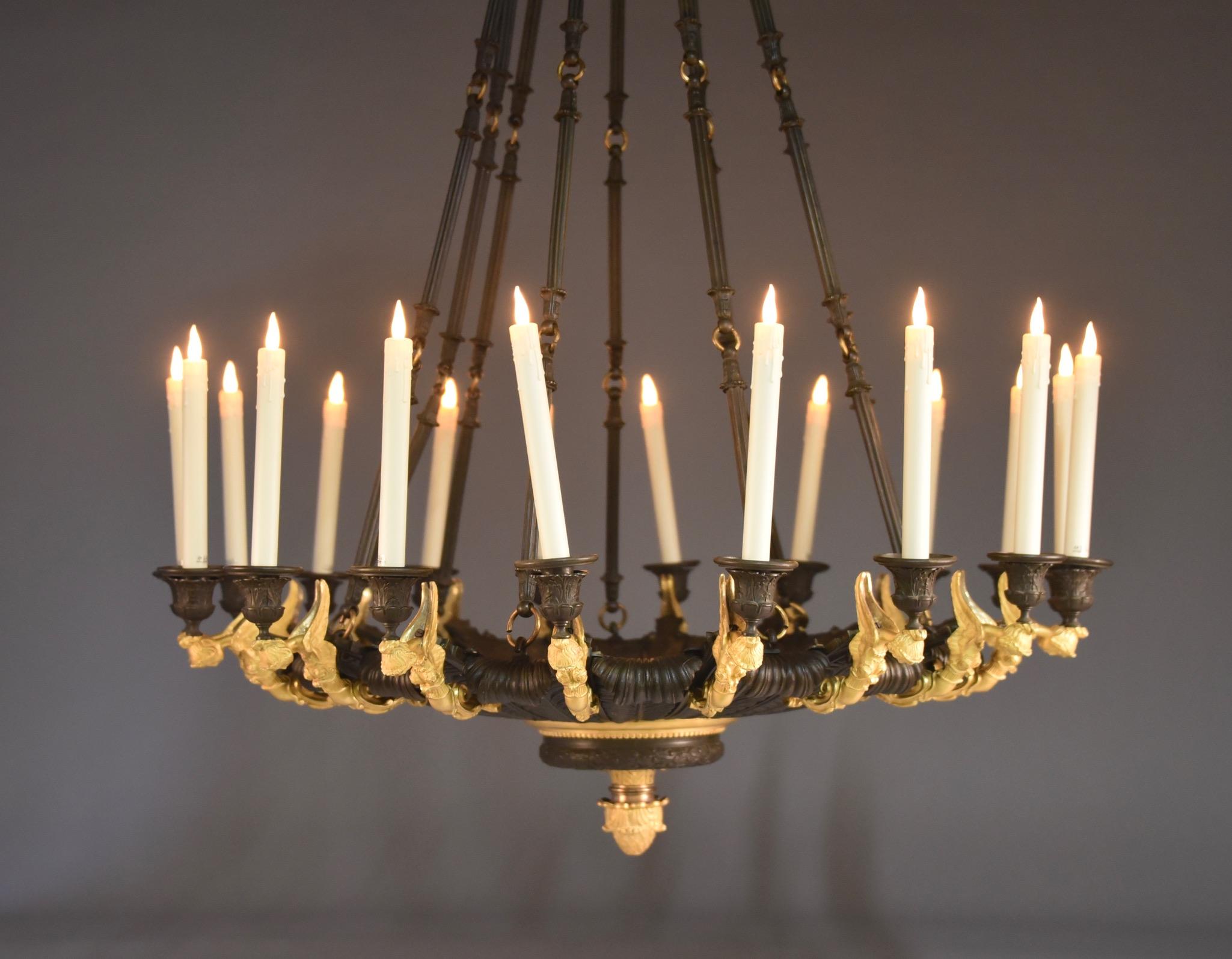 Rare Gilt Bronze Chandelier, Attributed to Galle, Charles X, 18-Light Arms, 1820 For Sale 3
