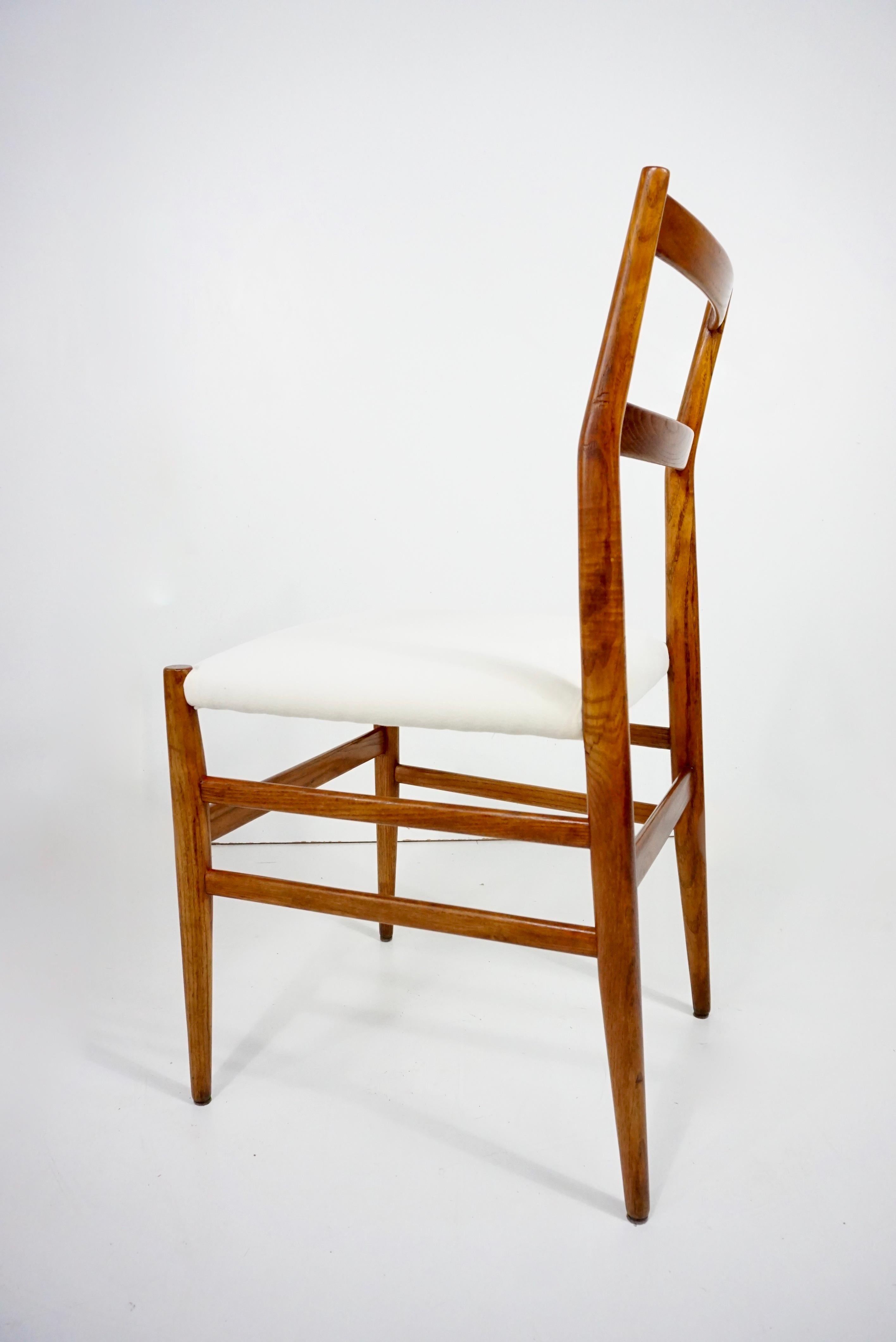 Velours Rare chaise leggera de Gio Ponti, n.646 par Cassina, de l'hôtel Royal Naples, 1955 en vente