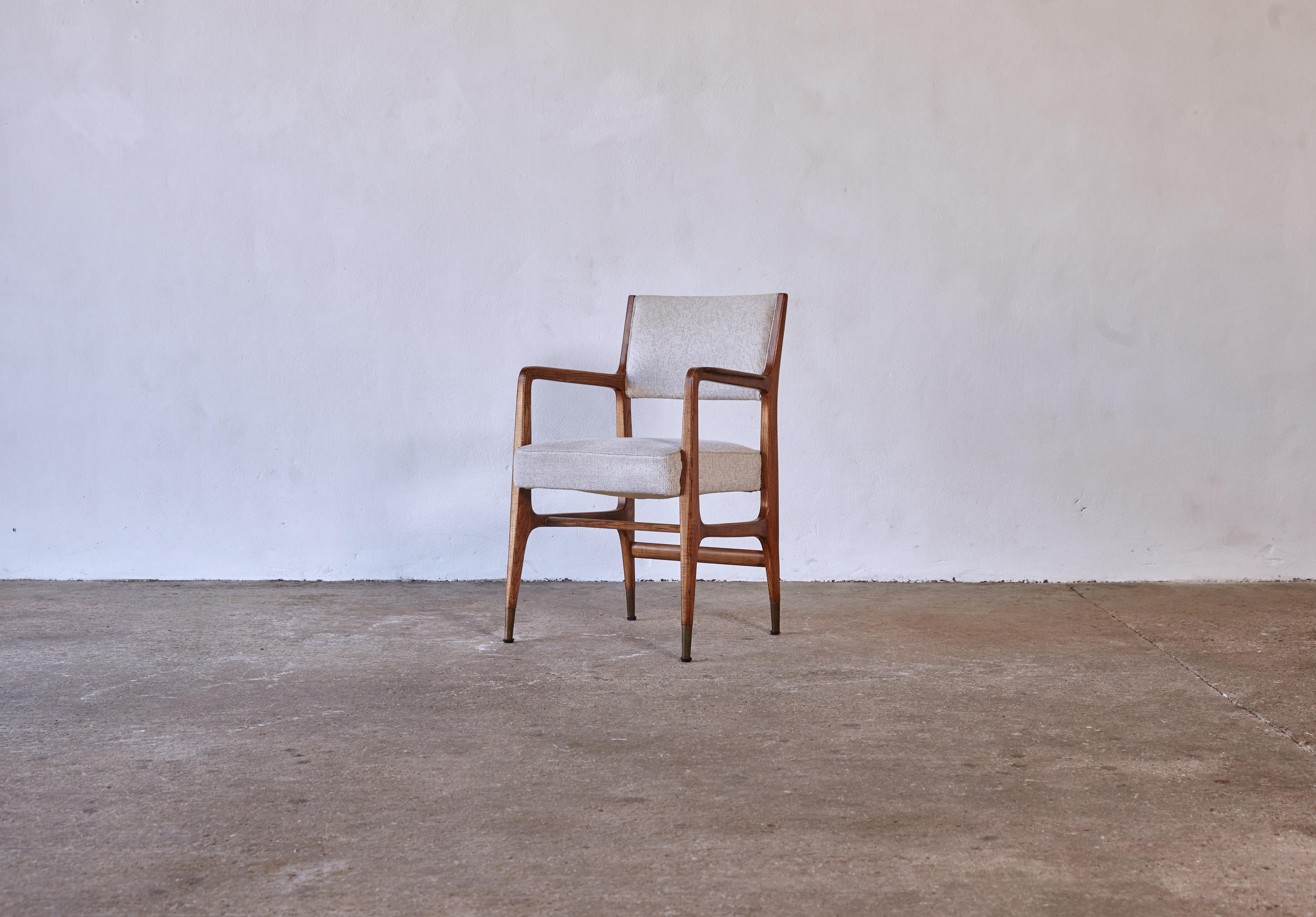 Rare Gio Ponti Model no. 110 armchair, Italy, 1950s. Manufactured by Figli di Amedeo Cassina, Meda, Italy. Walnut, fabric, brass feet.


  
UK customers please note:  listed prices do not include VAT.