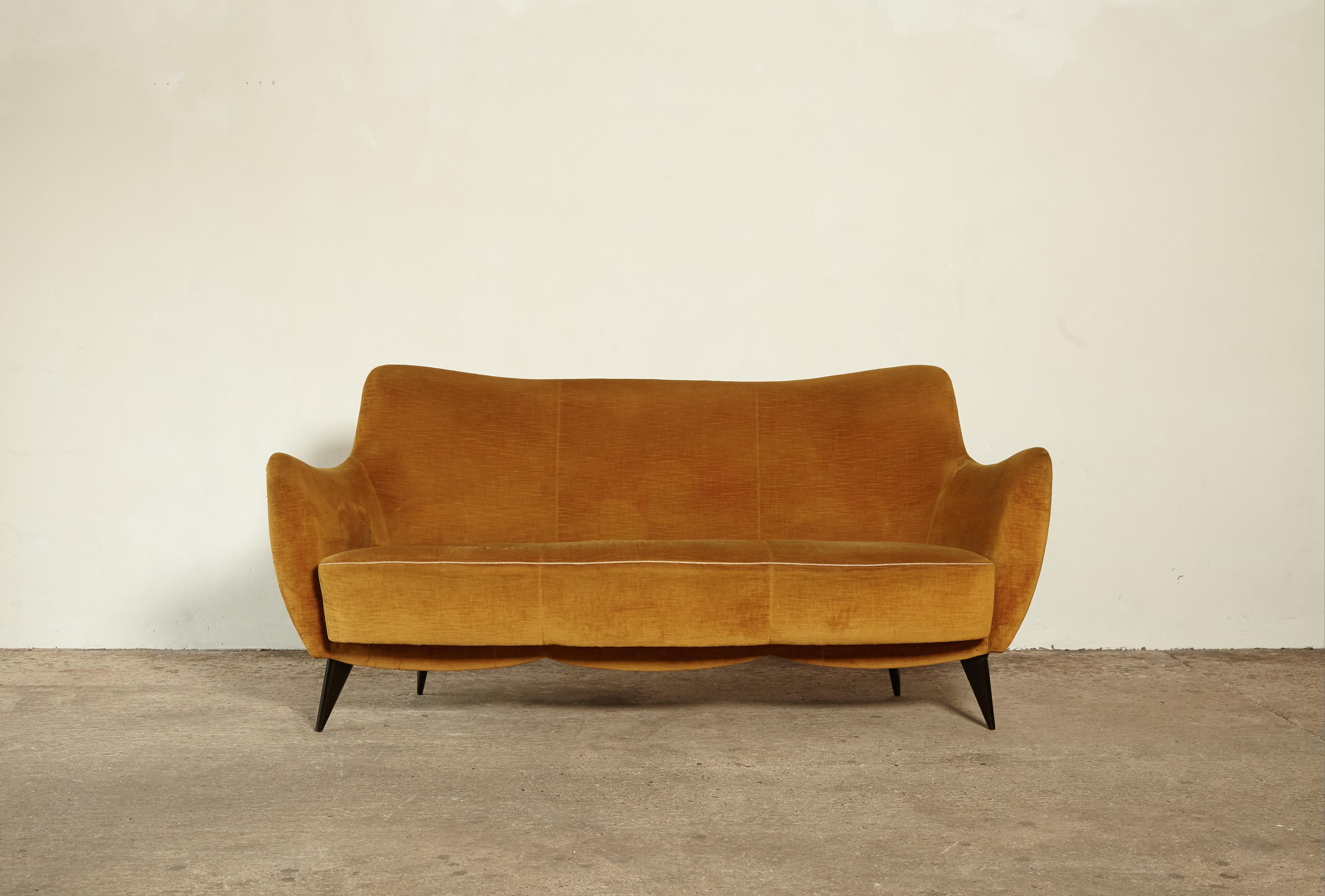 A rare 3 person Giulia Veronesi Perla sofa ISA Bergamo, Italy 1950s. The fabric and has some damage and needs to be re-covered (we can assist if required).   Ships worldwide - please contact us for options.