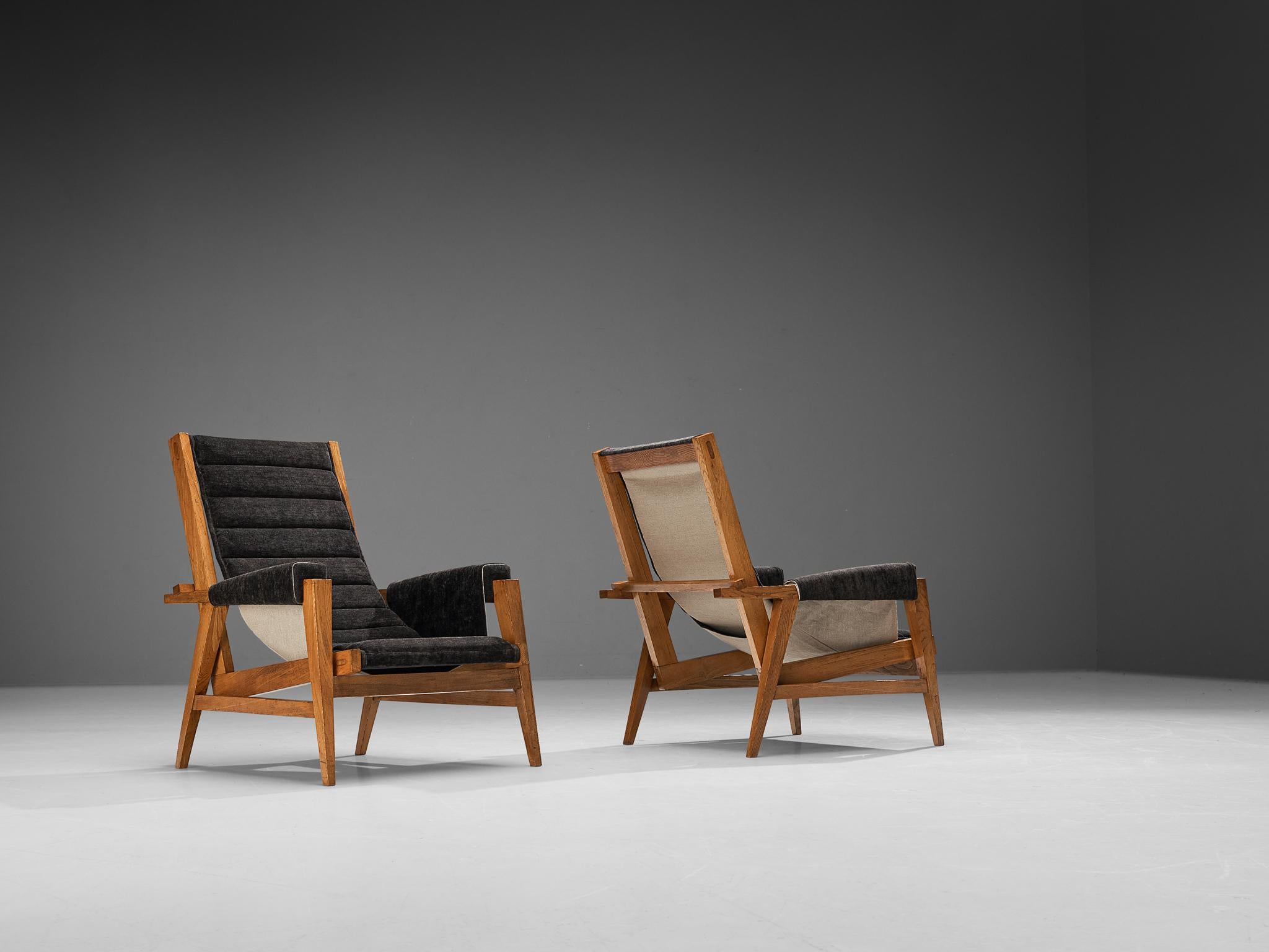 Mid-20th Century Rare Giulio Alchini Pair of Lounge Chairs in Elm and Black Chenille