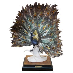 Rare Giuseppe Armani Signed Capodimonte Peacock 0720 Figurine & Shadowbox Case