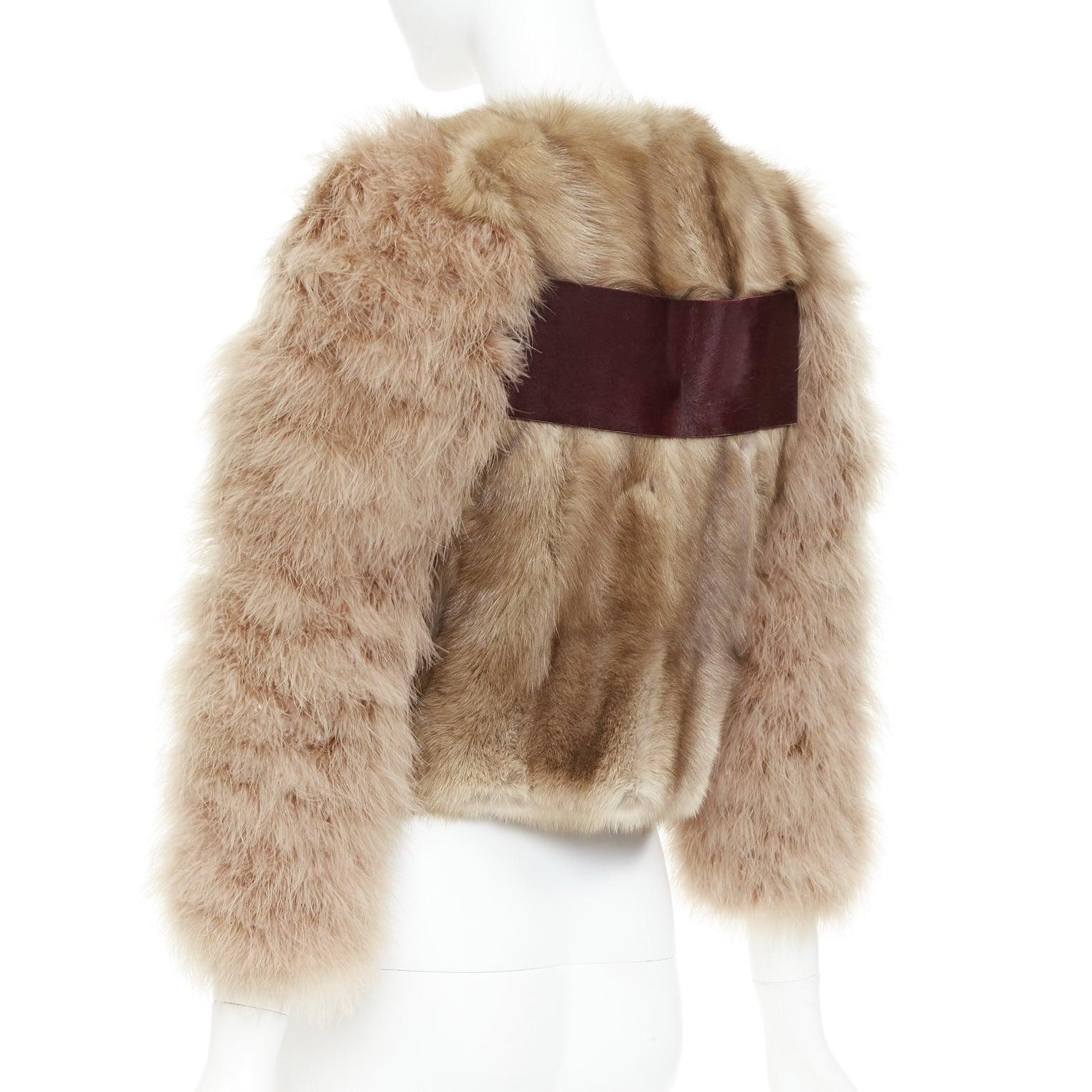 rare GIVENCHY beige Astrakan fur feather sleeves cropped bolero jacket en venta 2