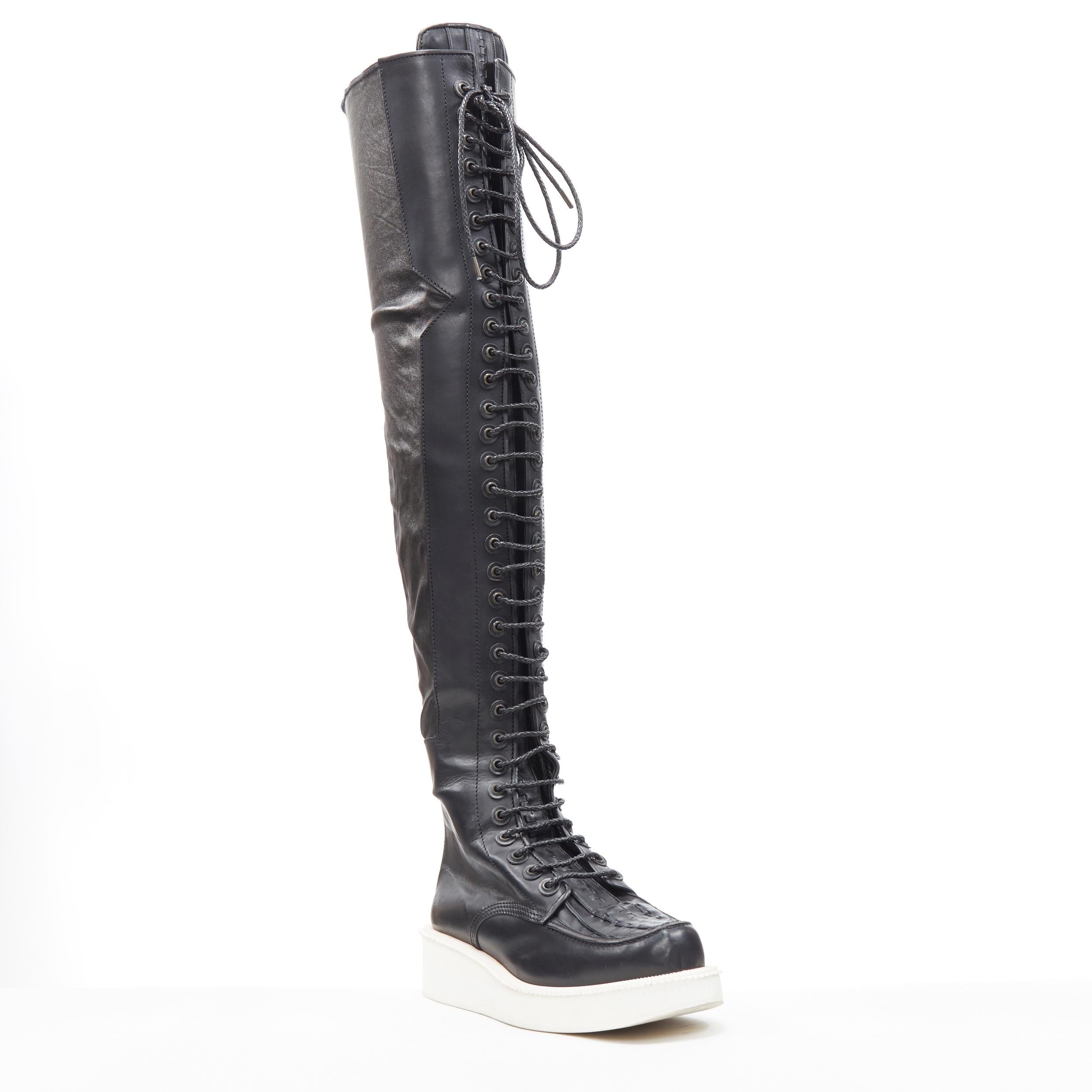 rare GIVENCHY RICCARD TISCI AW11 runway lace up over the knee creeper boots EU42
Brand: Givenchy
Designer: Riccard Tisci
Collection: AW2011
Model Name / Style: Knee high boots
Material: Leather
Color: Black
Pattern: Solid
Closure: Zip
Extra Detail: