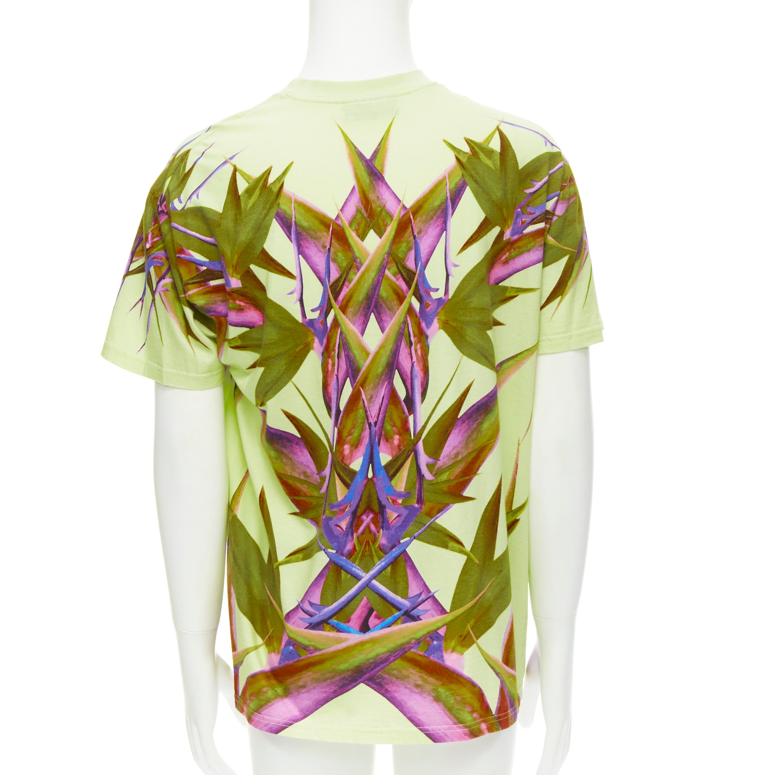 rare GIVENCHY TISCI 2012 Runway Birds Of Paradise mint green cotton tshirt  In Excellent Condition In Hong Kong, NT