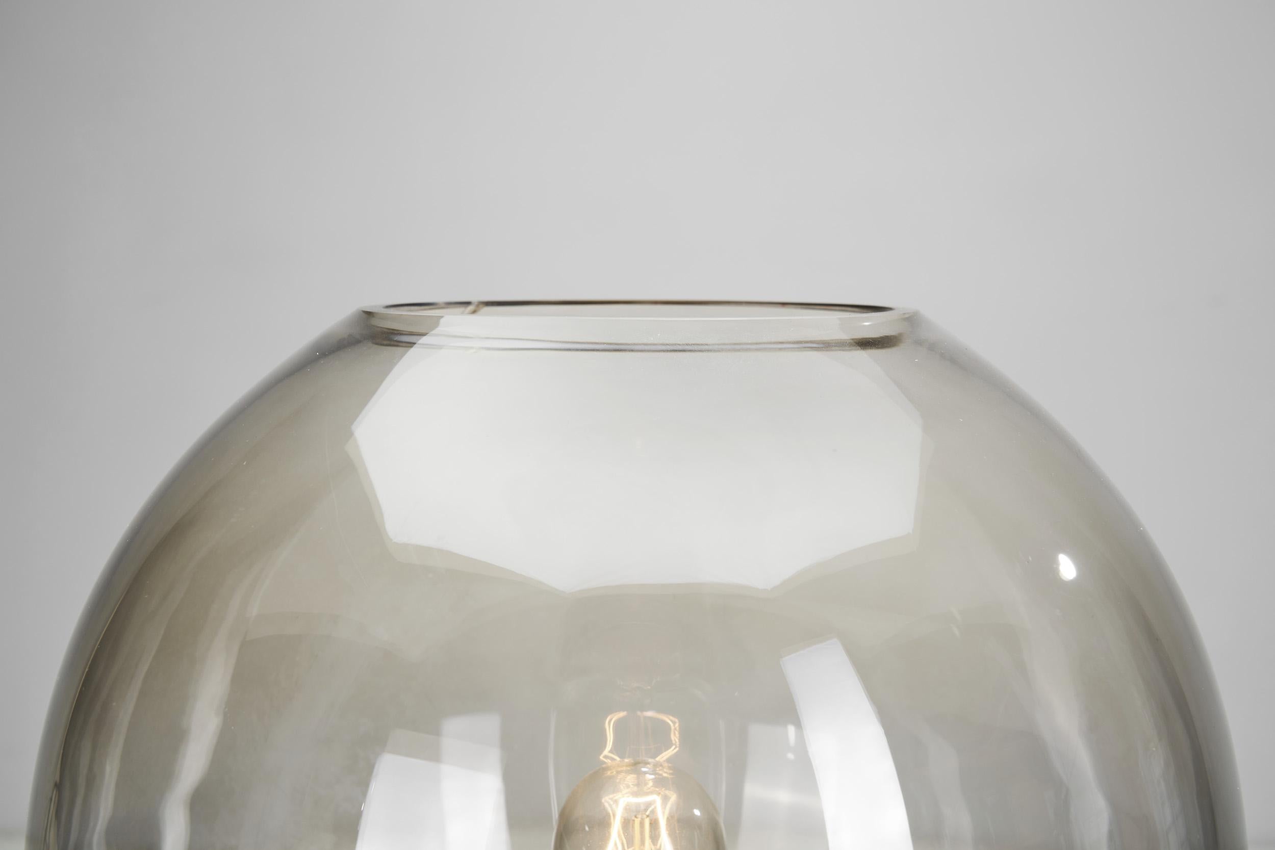 Seltene Dome-Tischlampen aus Glas von Cosack Leuchten, Deutschland 1970er Jahre im Angebot 5