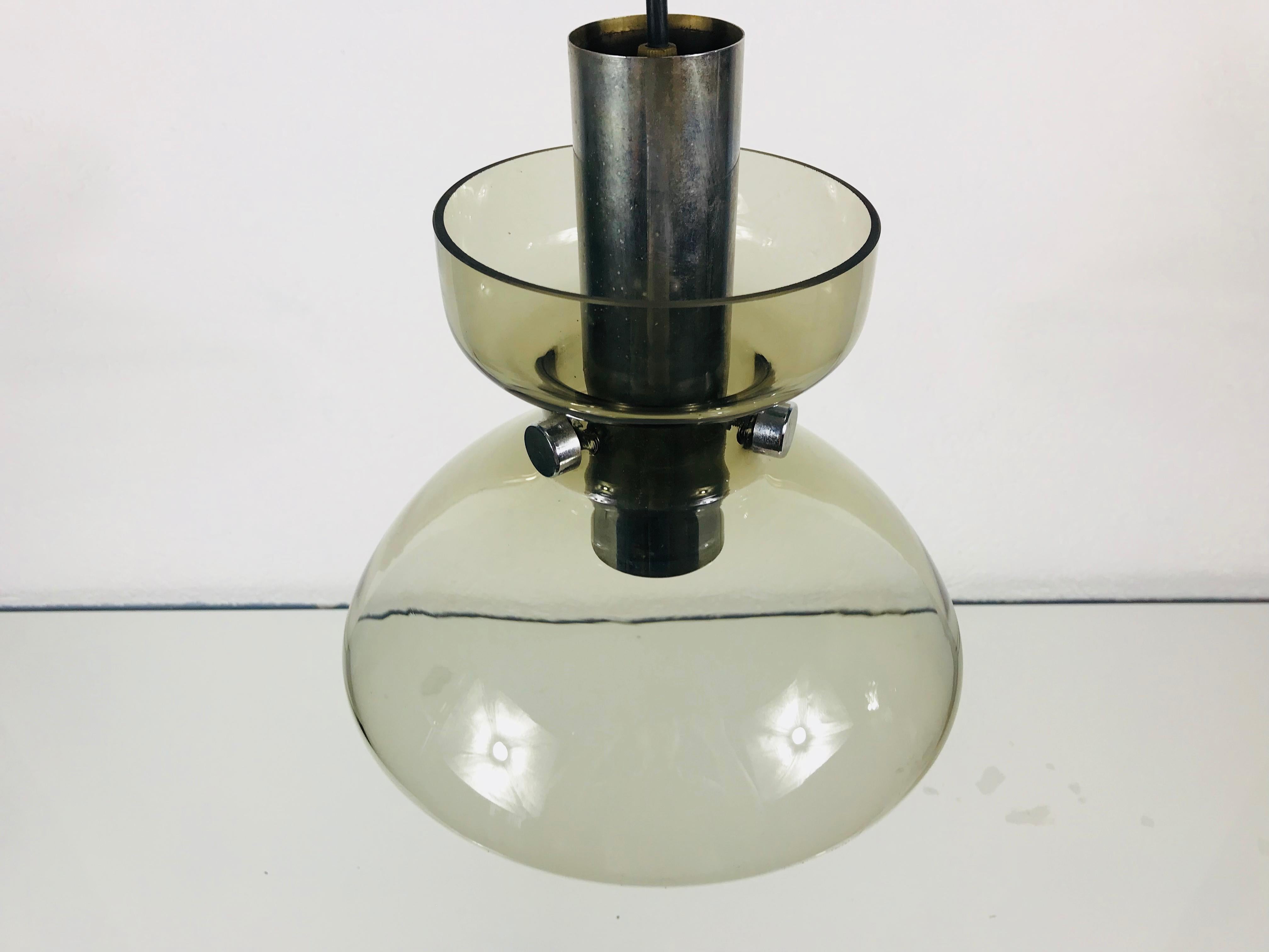 Mid-Century Modern Lampe à suspension en verre rare de Limburg, années 1970 en vente