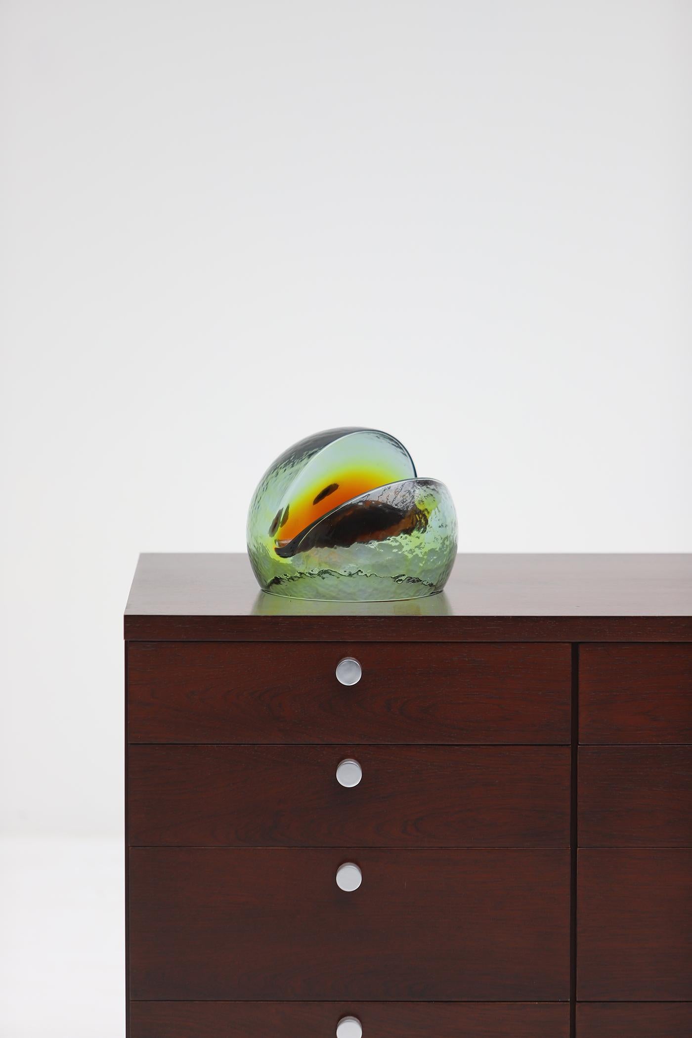 Late 20th Century Rare glass sculpture / letter holder by Toni Zuccheri for VeArt, 1970s Italy.