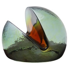 Rare glass sculpture / letter holder by Toni Zuccheri for VeArt, 1970s Italy.