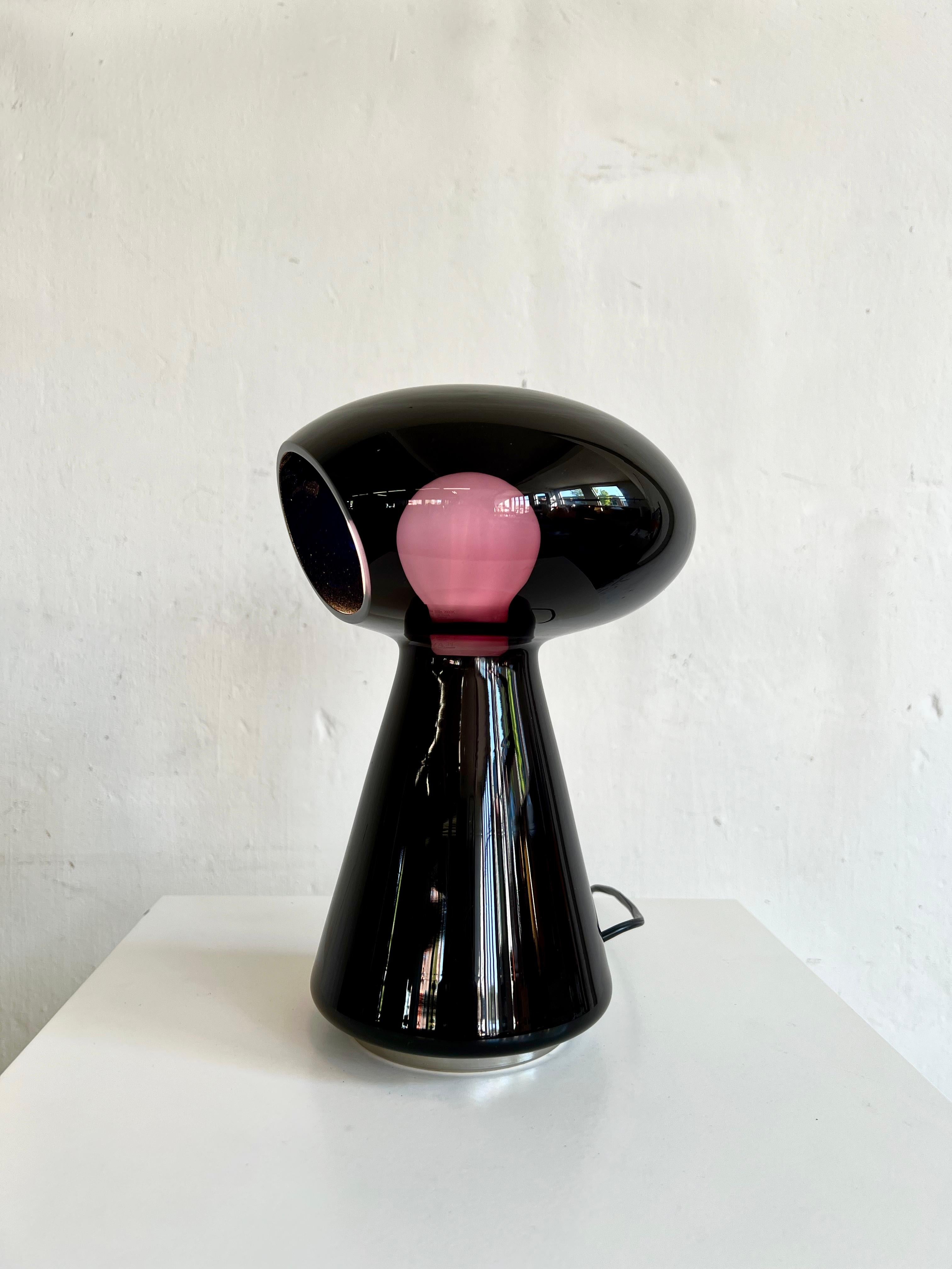Mid-Century Modern Rare glass table lamp L423 by Michael Red for Vistosi, 1970 For Sale