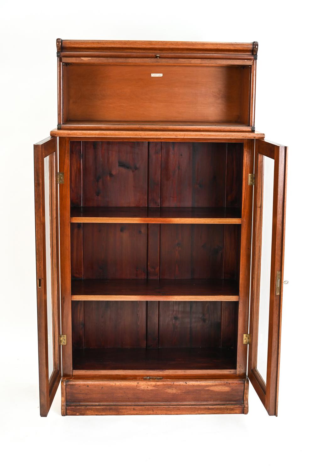 Rare Globe Wernicke Mahogany Barrister Bookcase Cabinet, c. 1910's 1