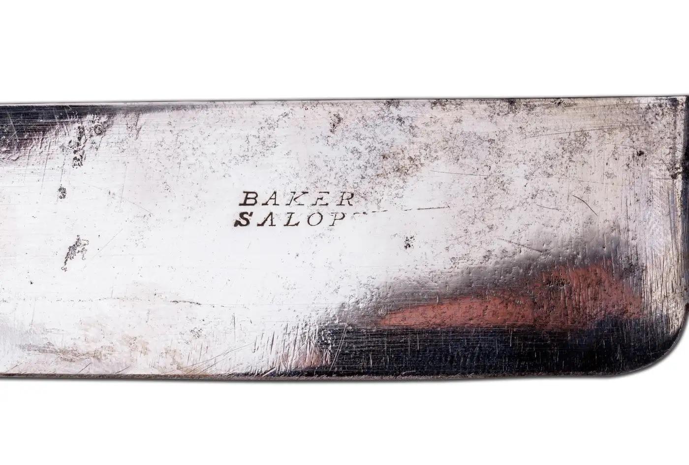 Rare service à découper en or, émail et bijoux en vente 8