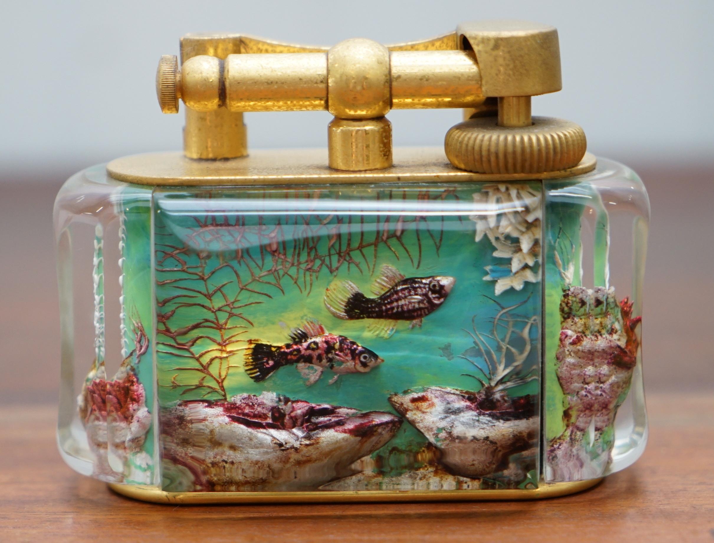 Mid-Century Modern Rare Gold-Plated 1950s Dunhill Aquarium Oversized Table Lighter Made in England