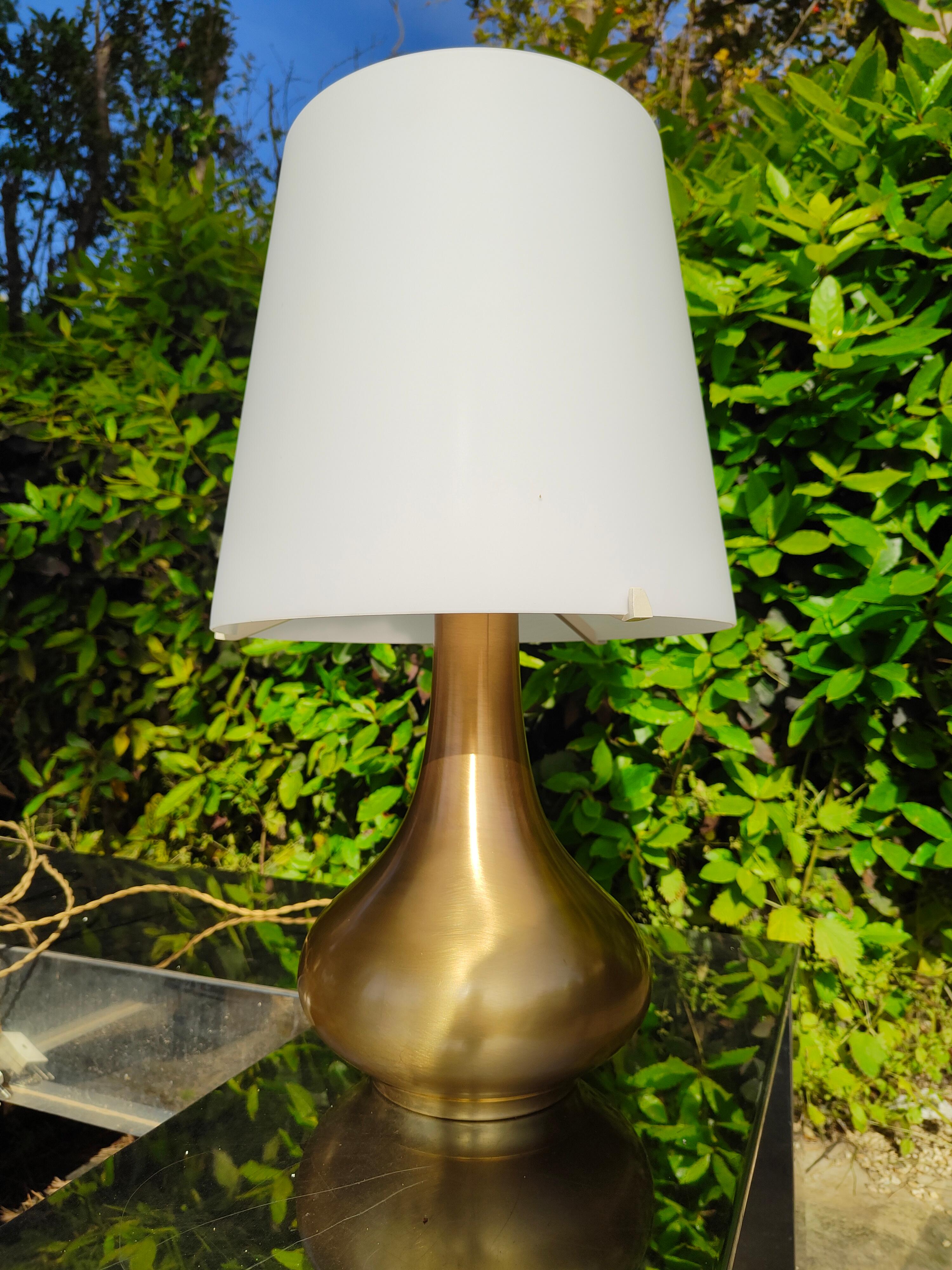 raro latón dorado 2344 modelo diseño max ingrand para Fontana Arte, 1950 Moderno de mediados de siglo en venta