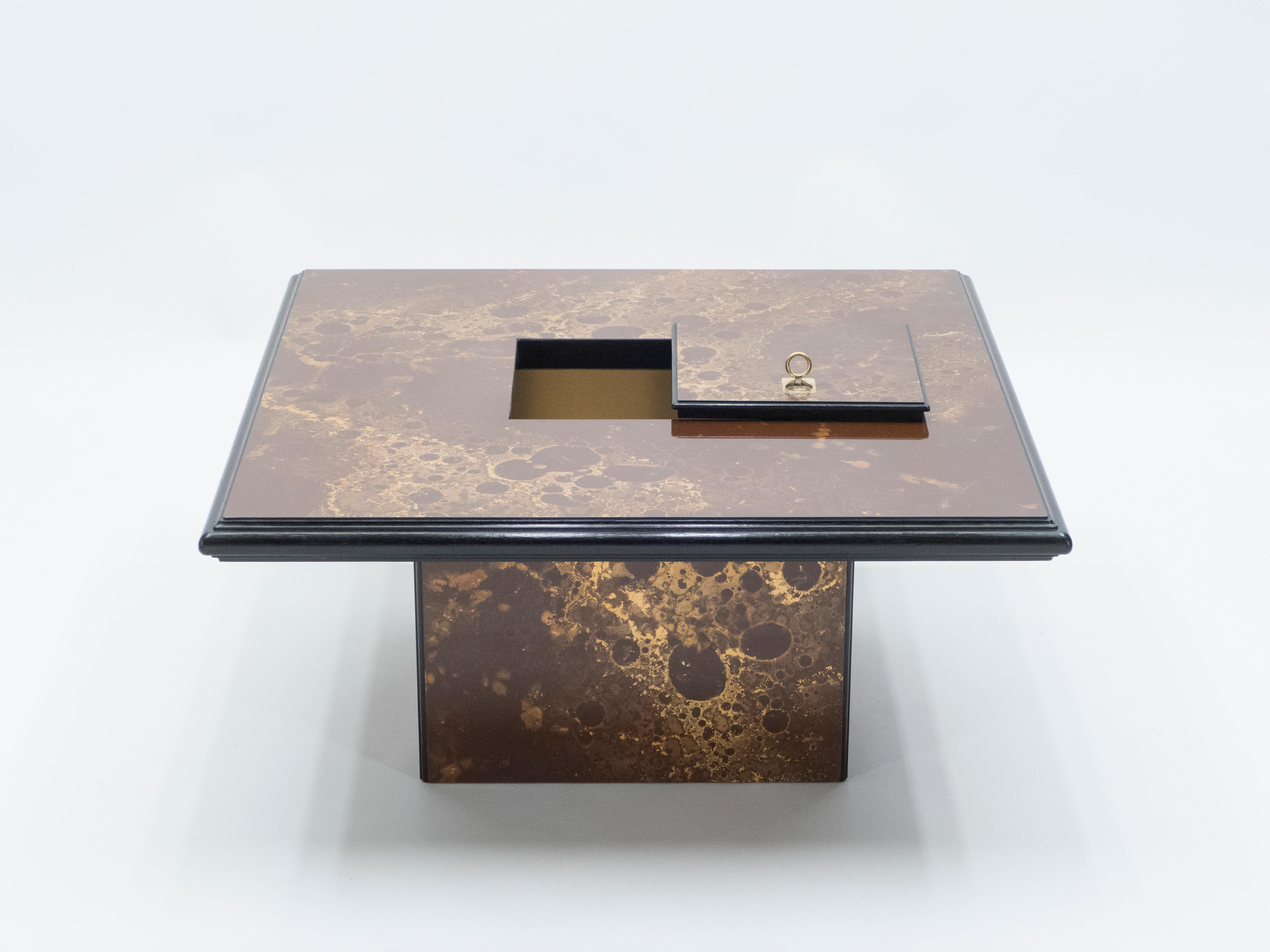 Rare Golden Lacquer and Brass Maison Jansen Bar Coffee Table, 1970s For Sale 1