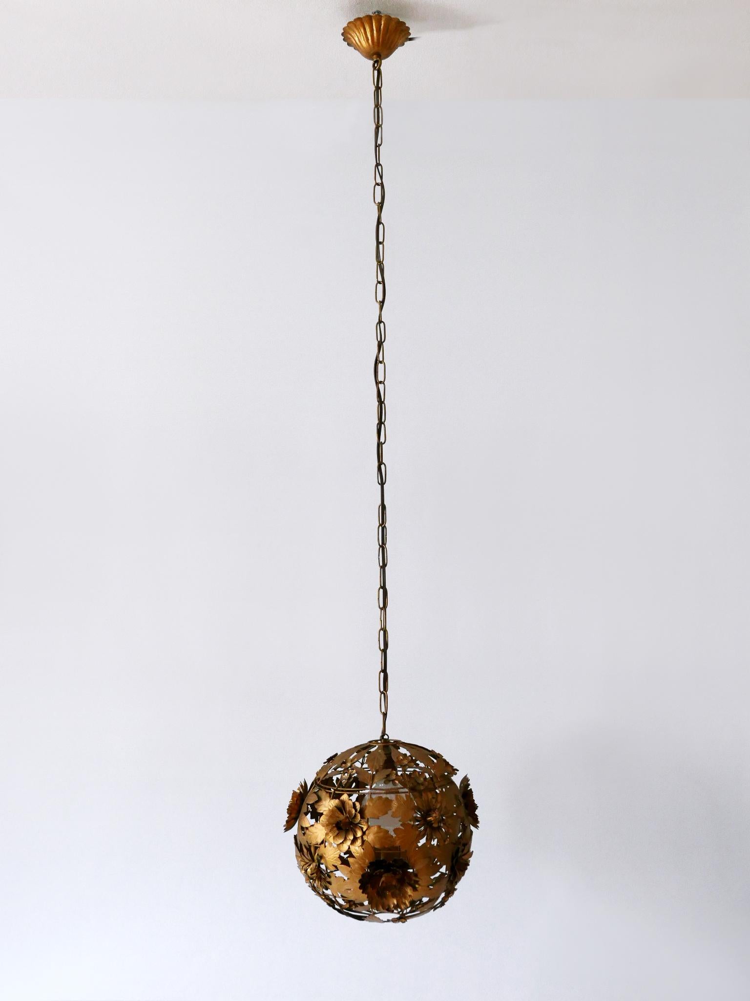 Rare & Gorgeous Mid-Century Modern Metal Floral Pendant Lamp, Germany, 1960s In Good Condition For Sale In Munich, DE