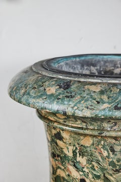 Seltene, großformatige, zeitgenöss, Scagliola-Urne