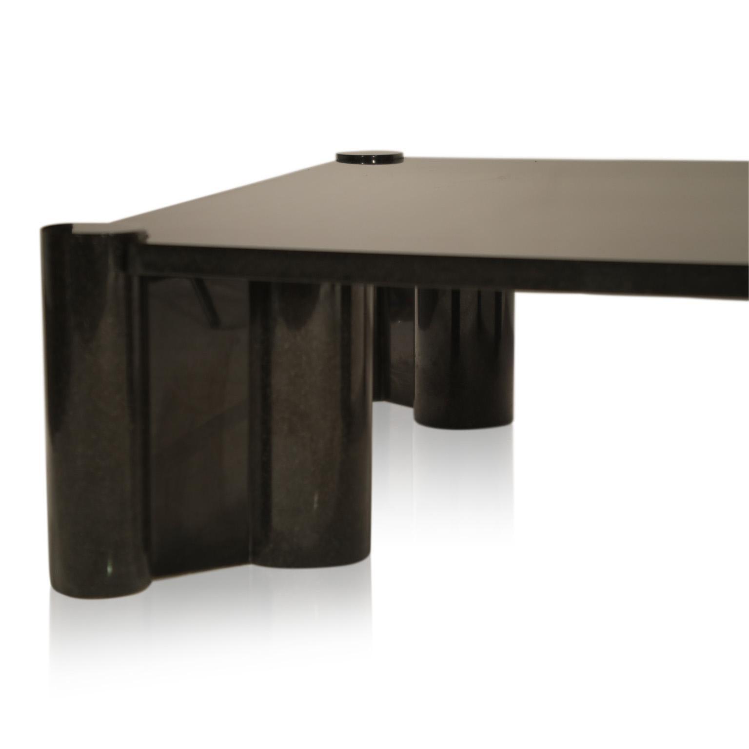 Rare Granite 'Jumbo' Cocktail Table by Gae Aulenti for Knoll International, 1980 4