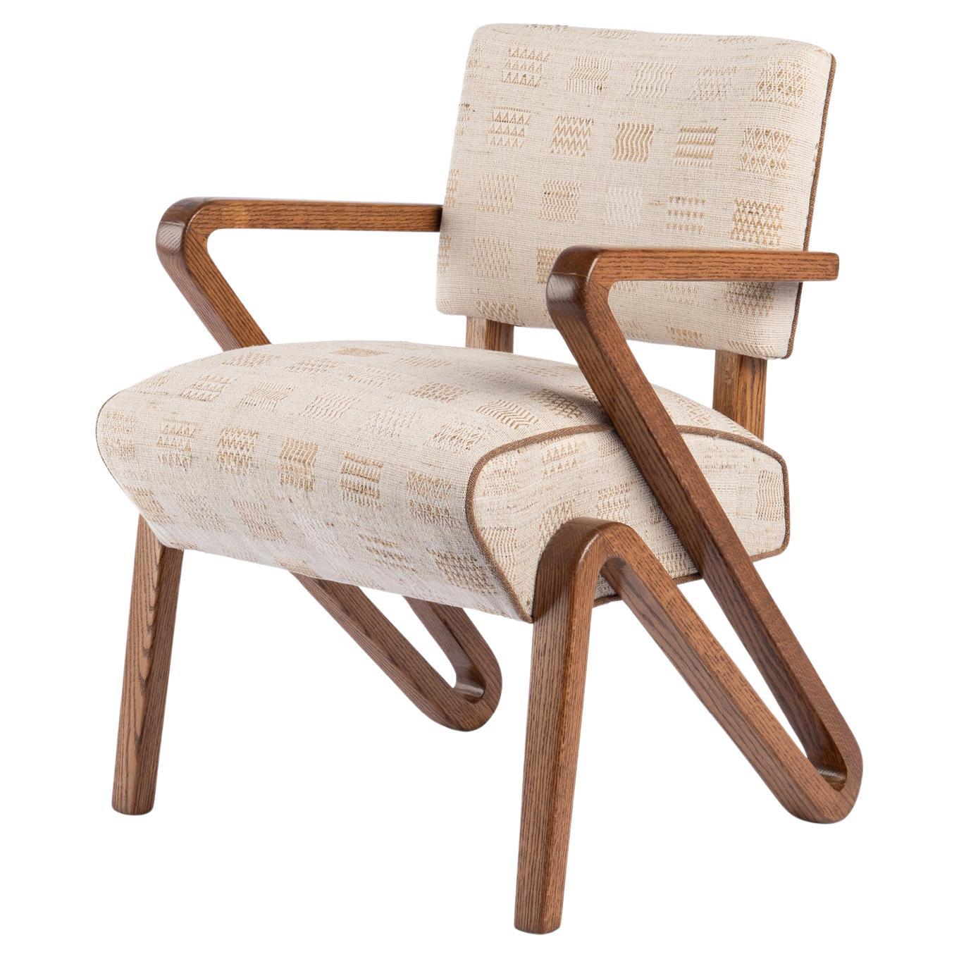 Rare "Grasshopper" Form Accent Chair in Hand-Woven Silk 
Linen en vente