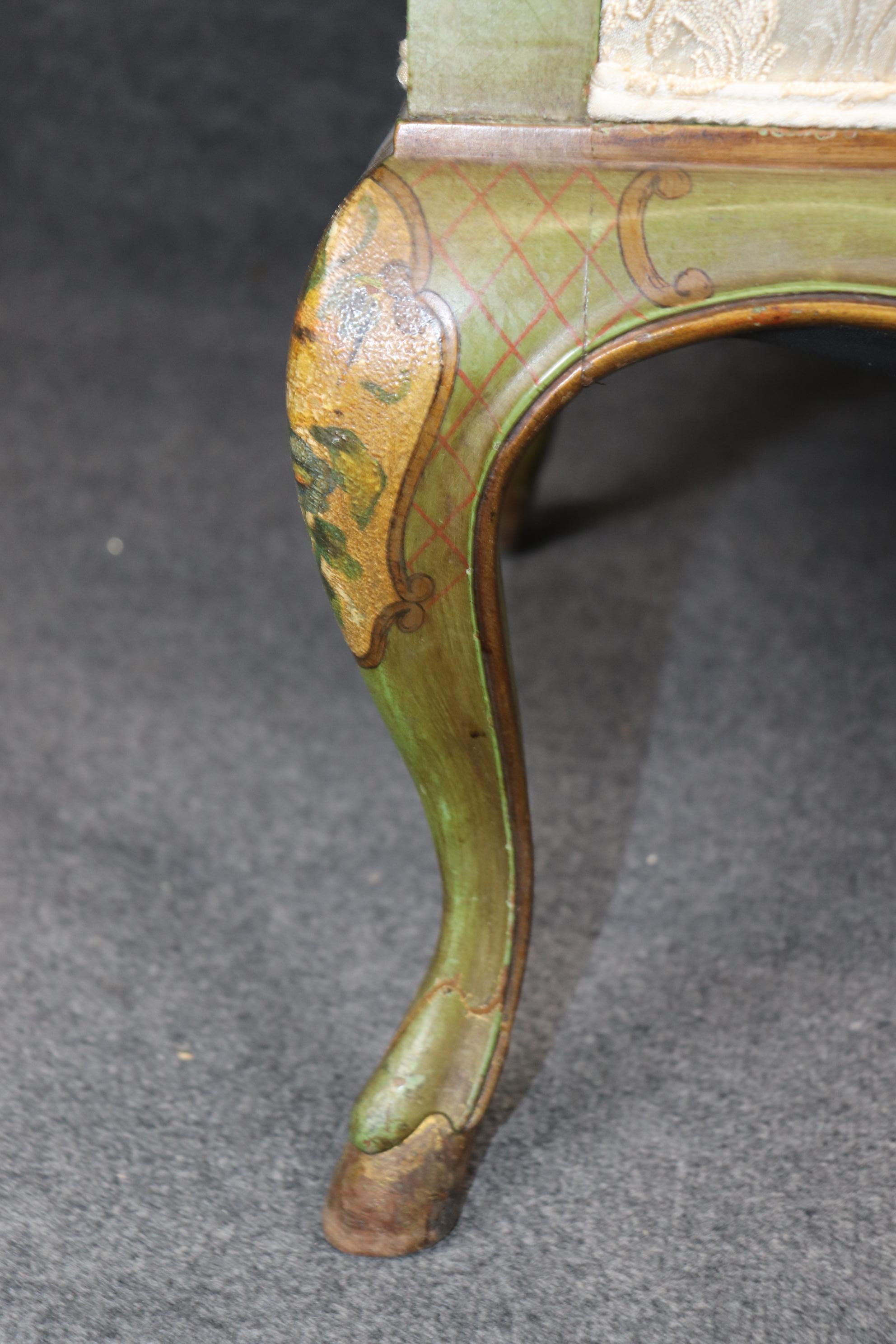 Rare Green and Gold Chinoiserie Gondola Form Italian-Made Settee Loveseat 4