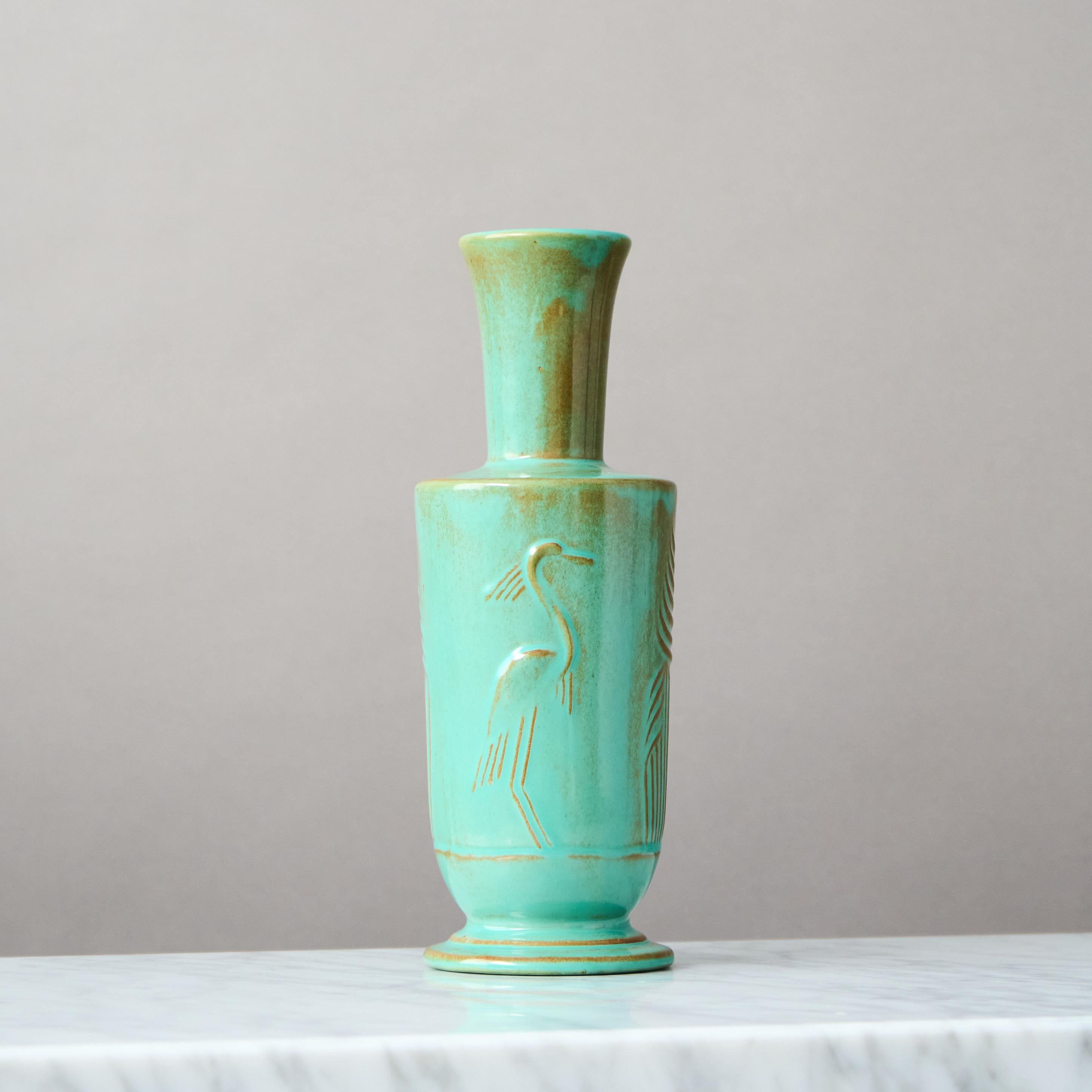 Rare Green Art Deco Ceramic Vase by Ewald Dahlskog, Bo Fajans, Sweden, 1930. For Sale 2