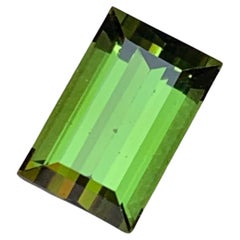 Rare tourmaline naturelle taille baguette verte, qualité supérieure de 2,80 carats 