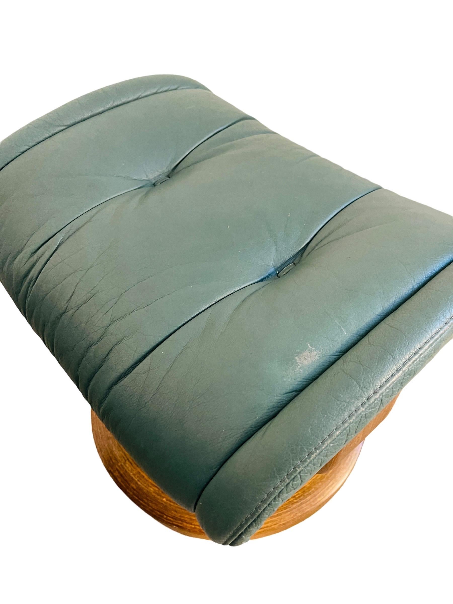 Rare Green Ekornes Stressless Lounge Chair & Ottoman 1