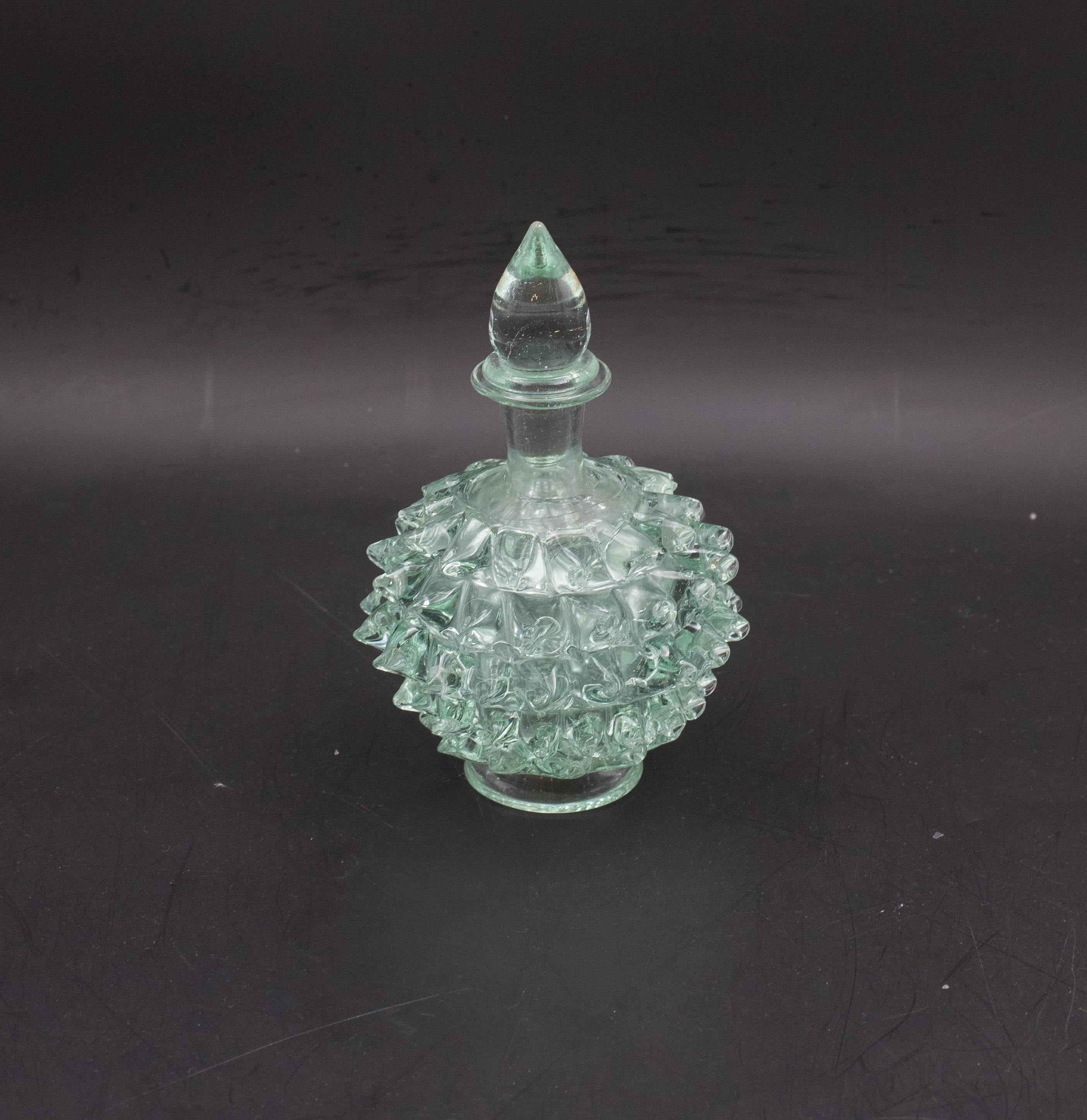 Raro vaso in vetro di Murano verde di Ercole Barovier Rostrato per Barovier&Toso In condizioni buone in vendita a Roma, IT