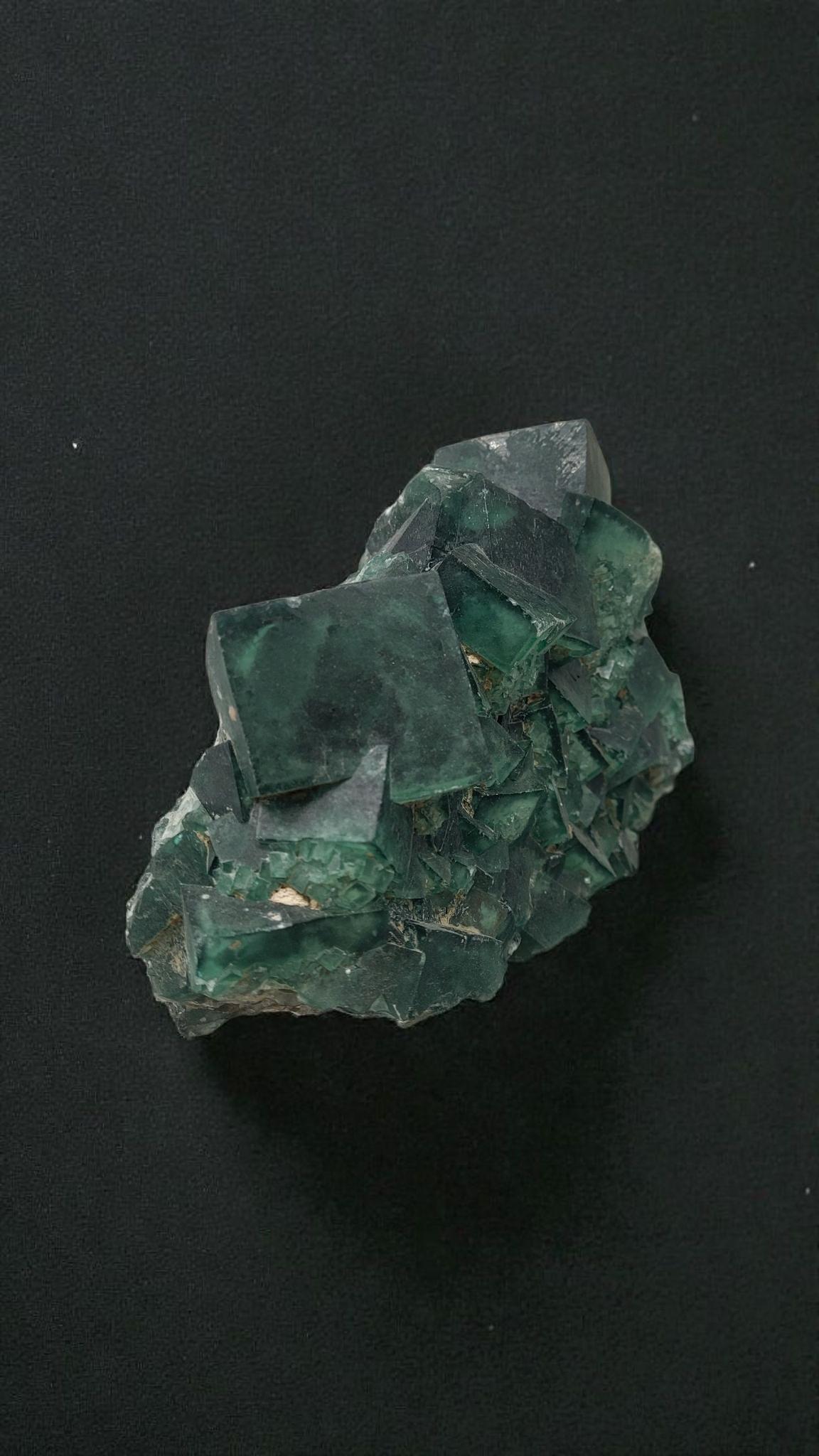 Rare Green Fluorite, U.V Reactive, from Madagascar. For Sale 4