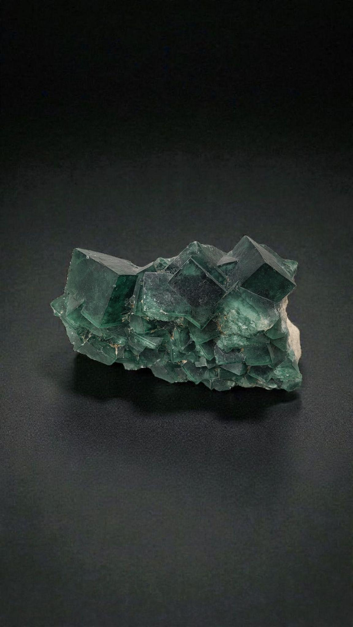 Rare Green Fluorite, U.V Reactive, from Madagascar. For Sale 6