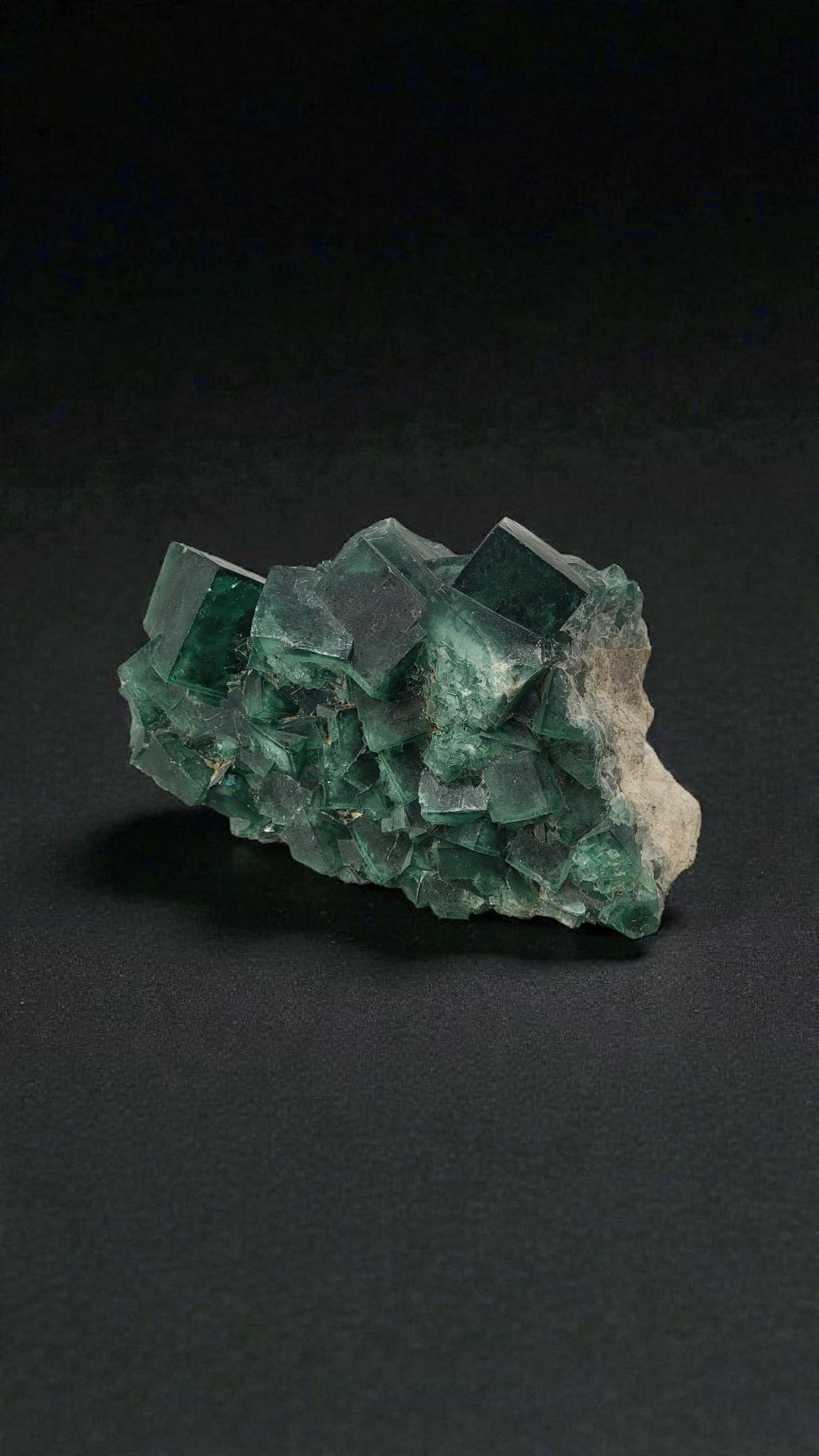 Rare Green Fluorite, U.V Reactive, from Madagascar. For Sale 8