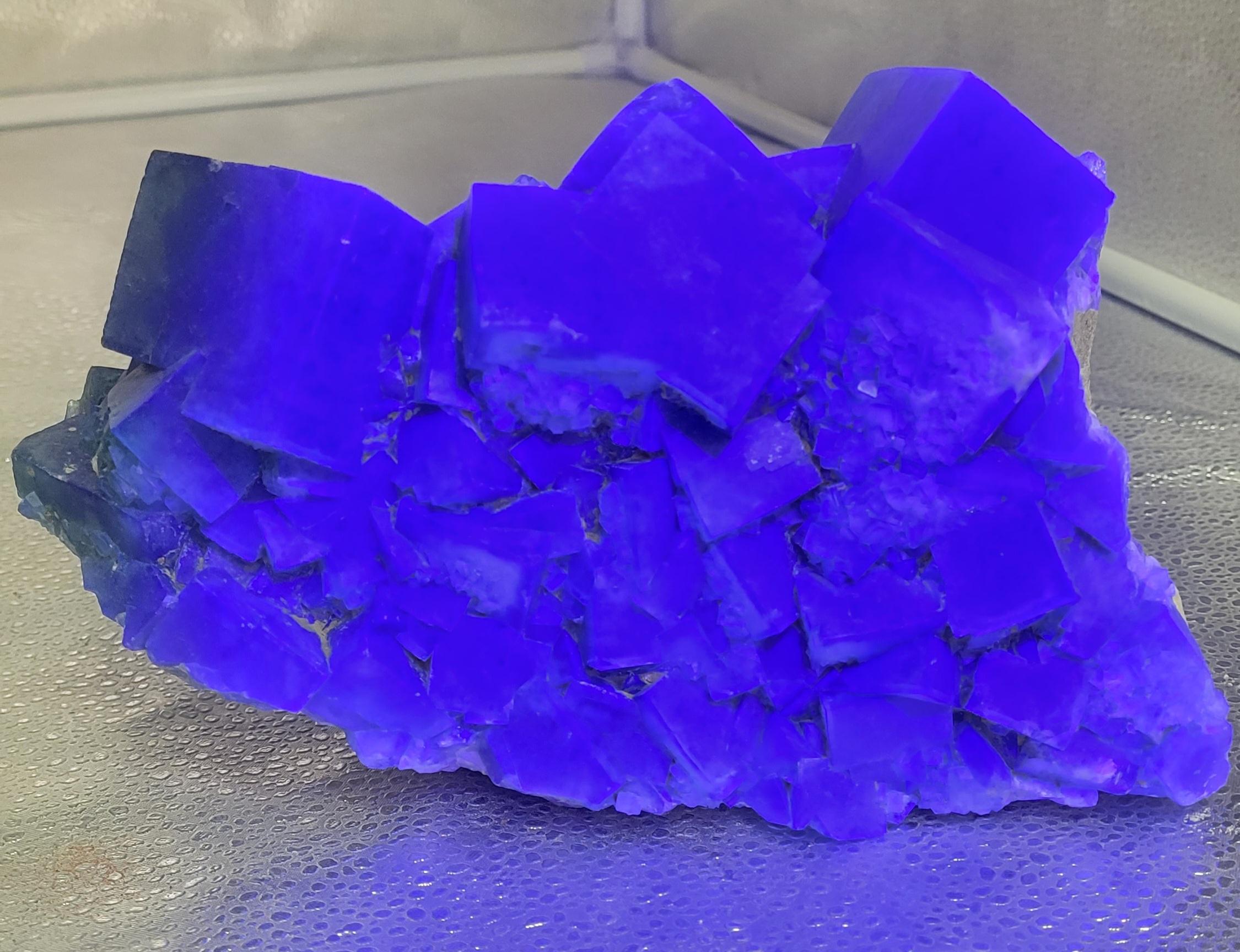 Precious Stone Rare Green Fluorite, U.V Reactive, from Madagascar. For Sale