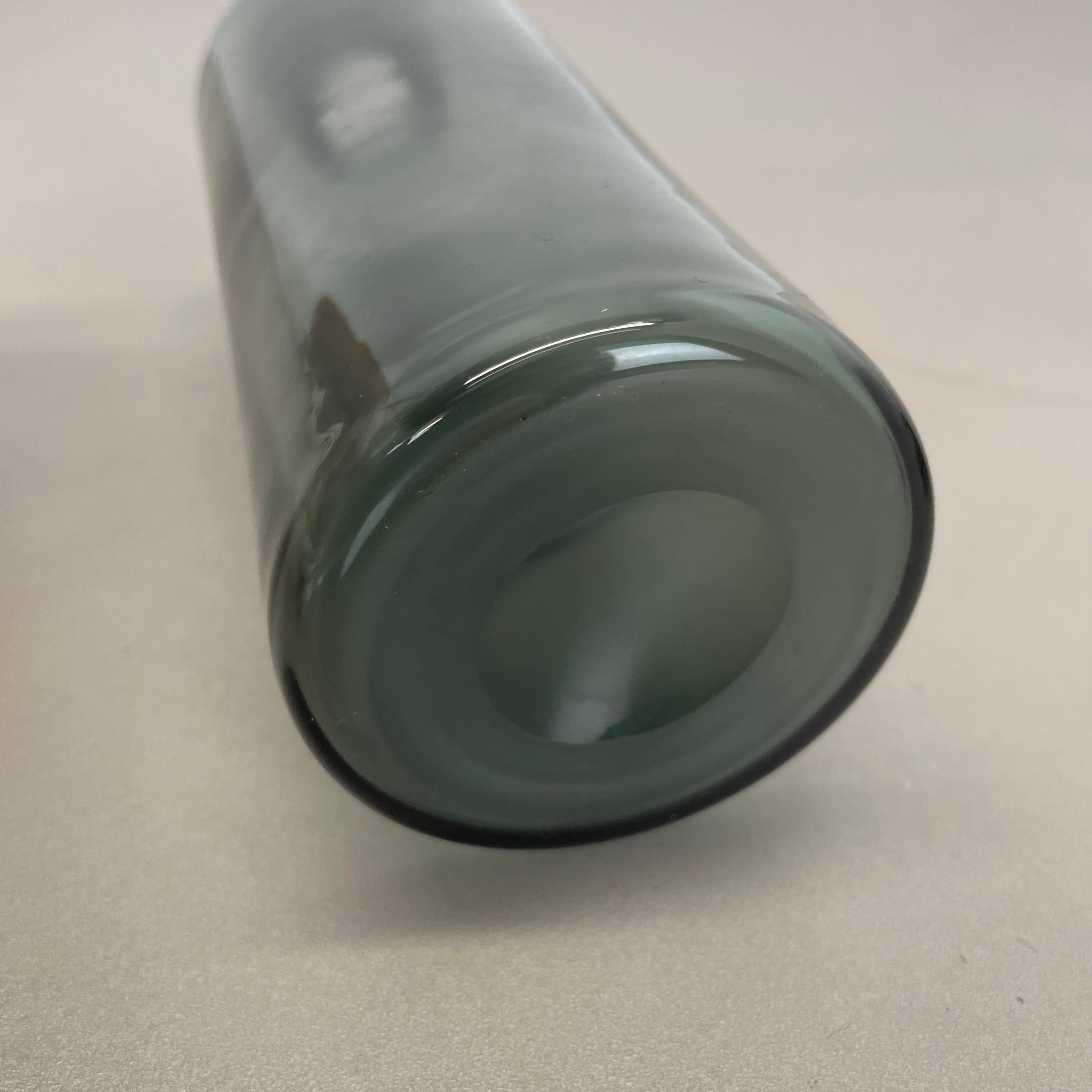 raro decanter in vetro verde di Saara Hopea per Nuutajärvi Notsjö, Finlandia anni '70 in vendita 10