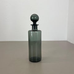 raro decanter in vetro verde di Saara Hopea per Nuutajärvi Notsjö, Finlandia anni '70