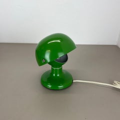 Lampe de table « Junker » en version verte rare, créée par Afra et Tobia Scarpa pour Flos, Italie, 1970