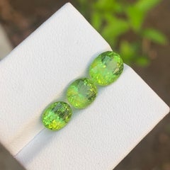 Rare Green Natural Peridot Gemstones, 5.50 Ct Oval Shape for Jewelry Setting