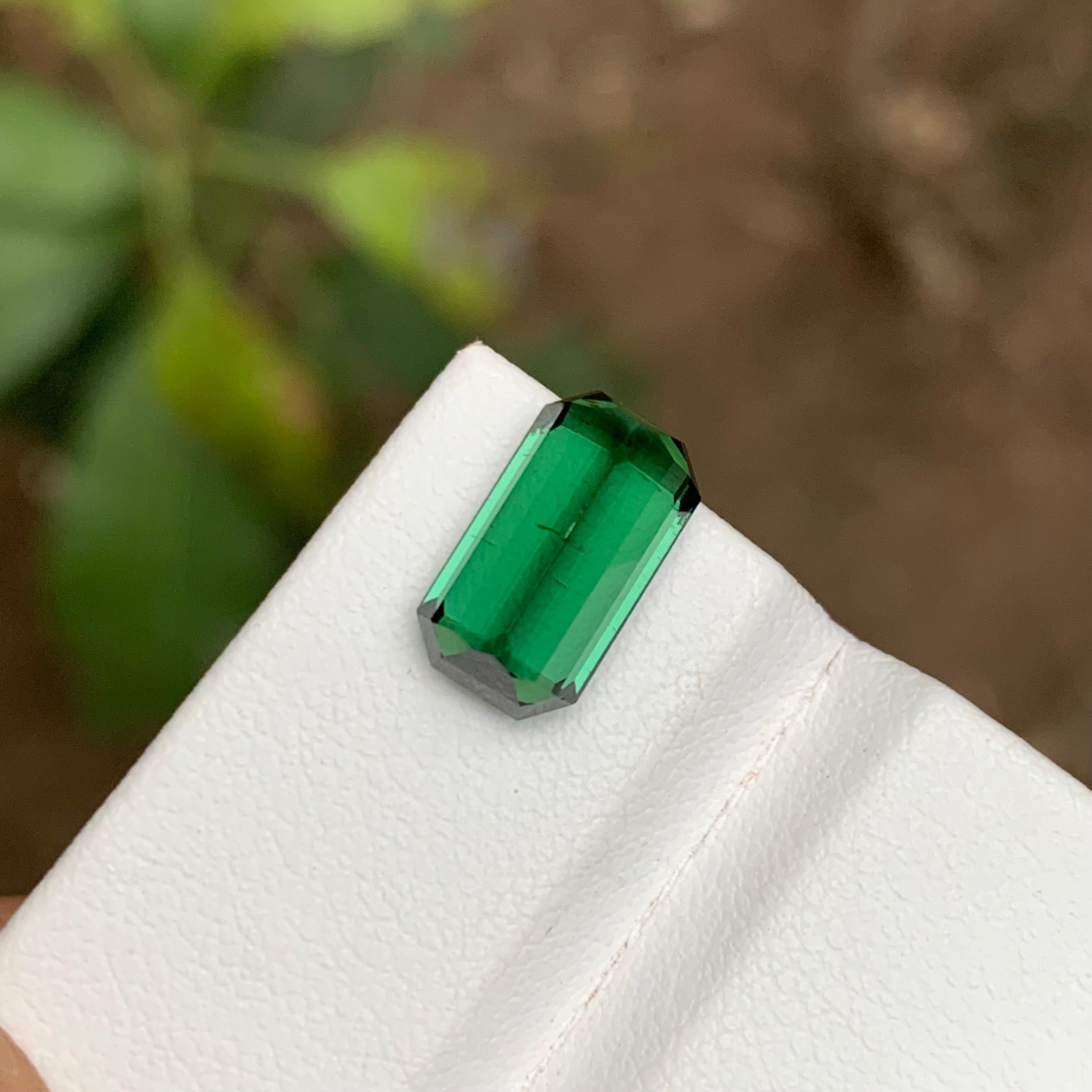 Contemporary Rare Green Natural Tourmaline Gemstone, 3.85 Carat Emerald Cut for Ring/Pendant
