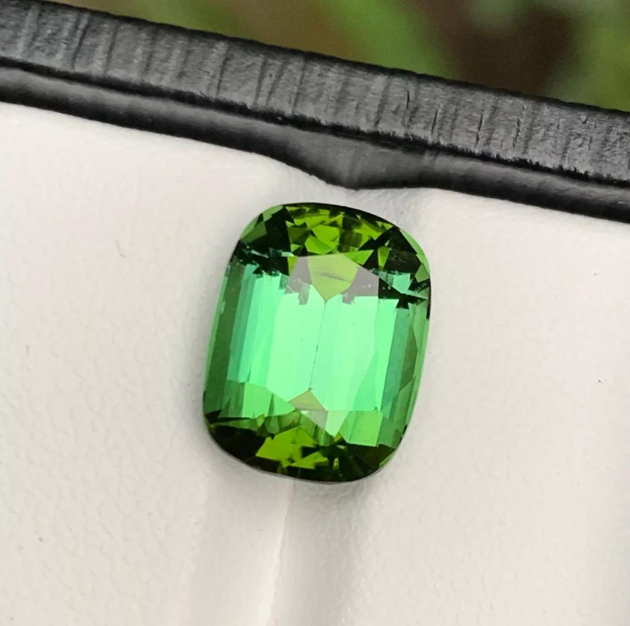 Rare Green Natural Tourmaline Gemstone, 5.90 Ct Step Cushion Mix Cut for Ring For Sale 2
