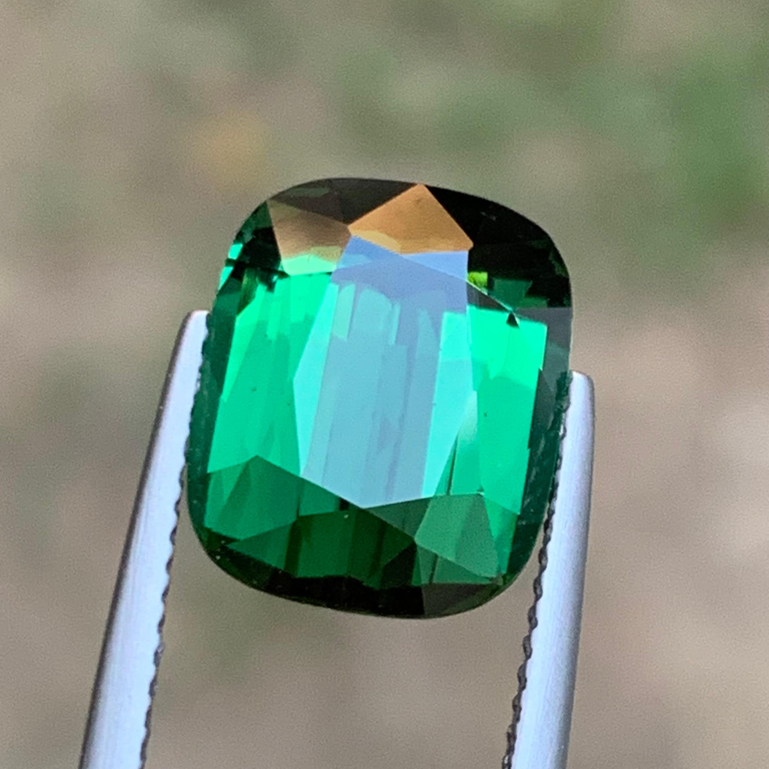 Rare Green Natural Tourmaline Gemstone, 7.65 Ct Cushion Cut for a Ring/Pendant For Sale 8